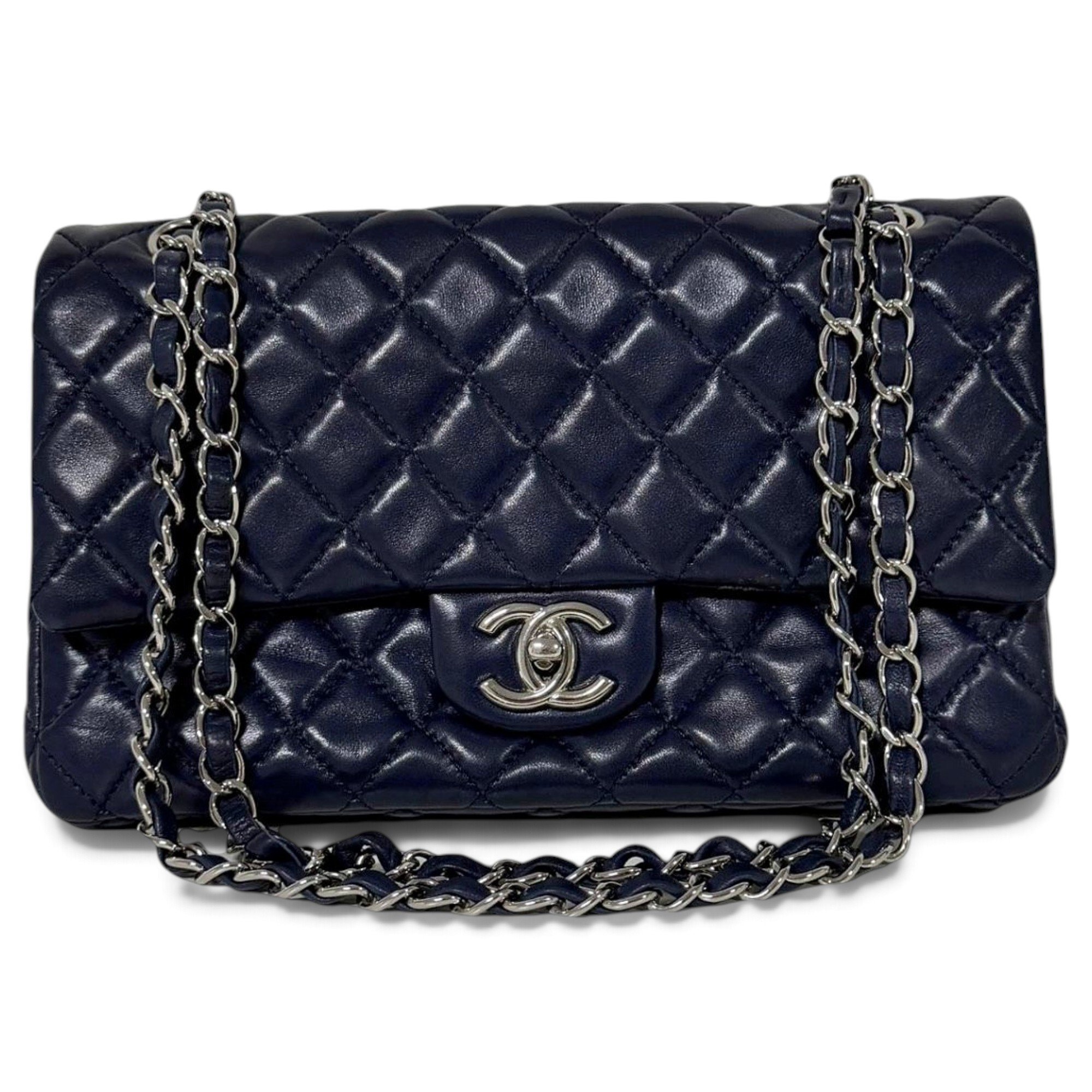 Chanel Timeless/Classique leather crossbody bag