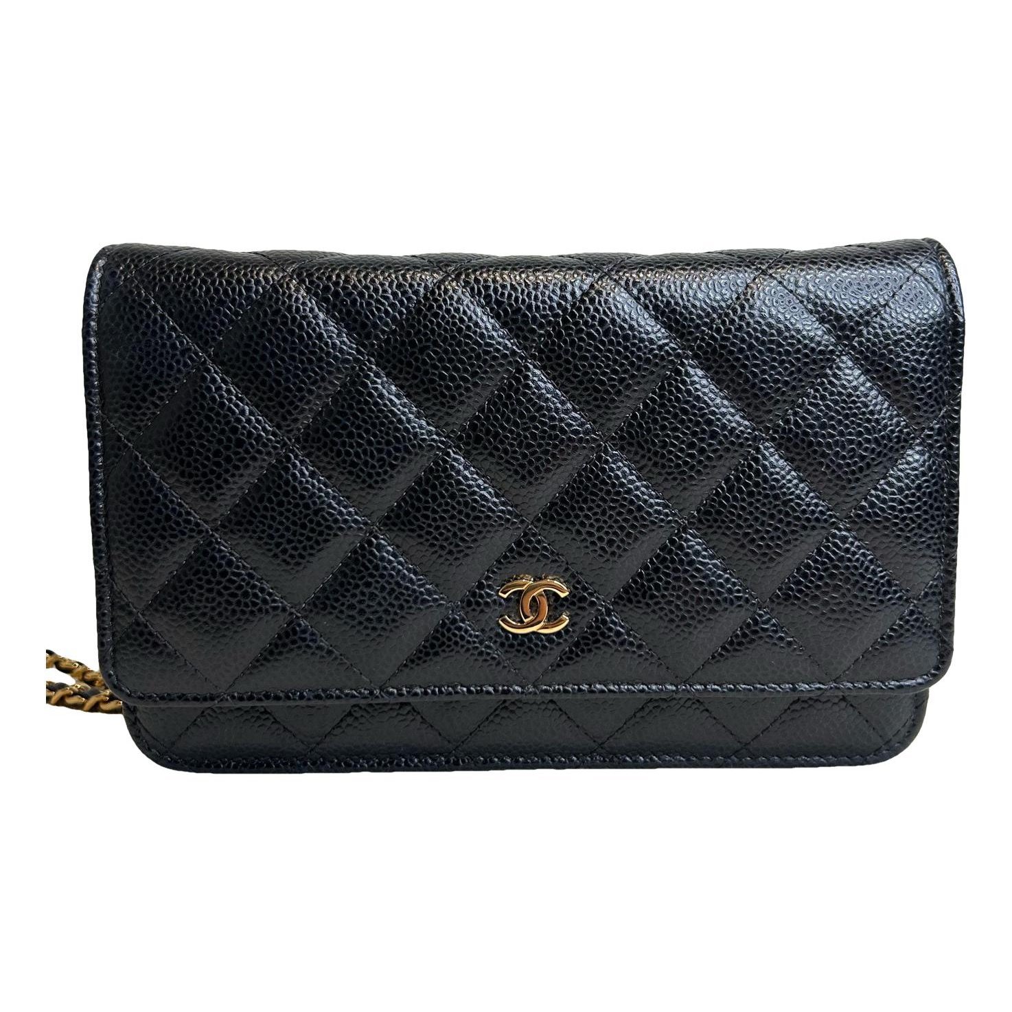 Wallet On Chain Timeless/Classique leather crossbody bag