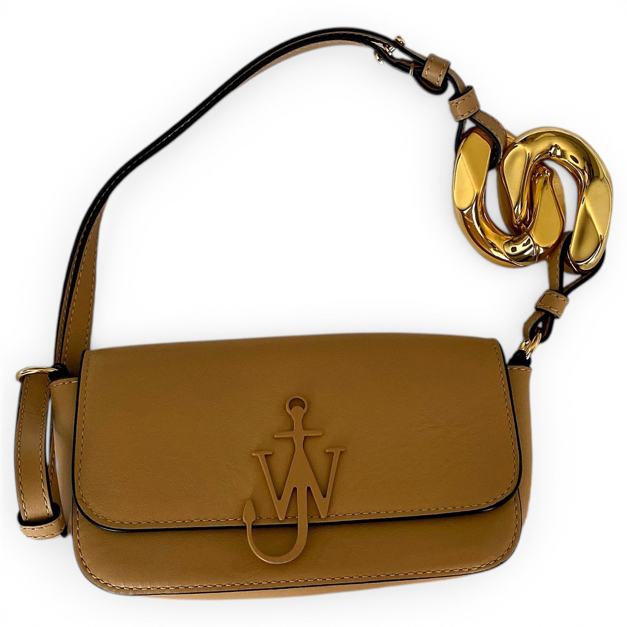 Chain leather handbag