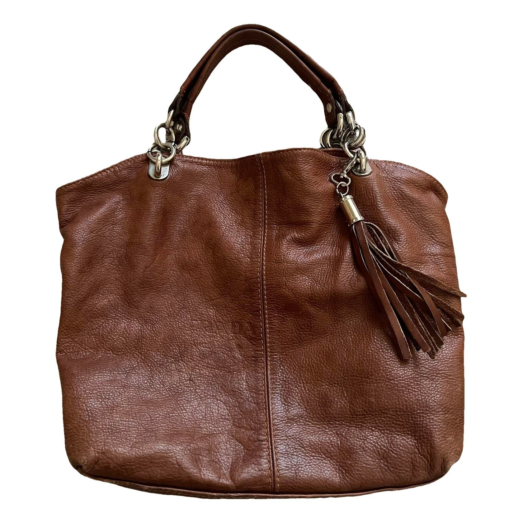 Leather handbag