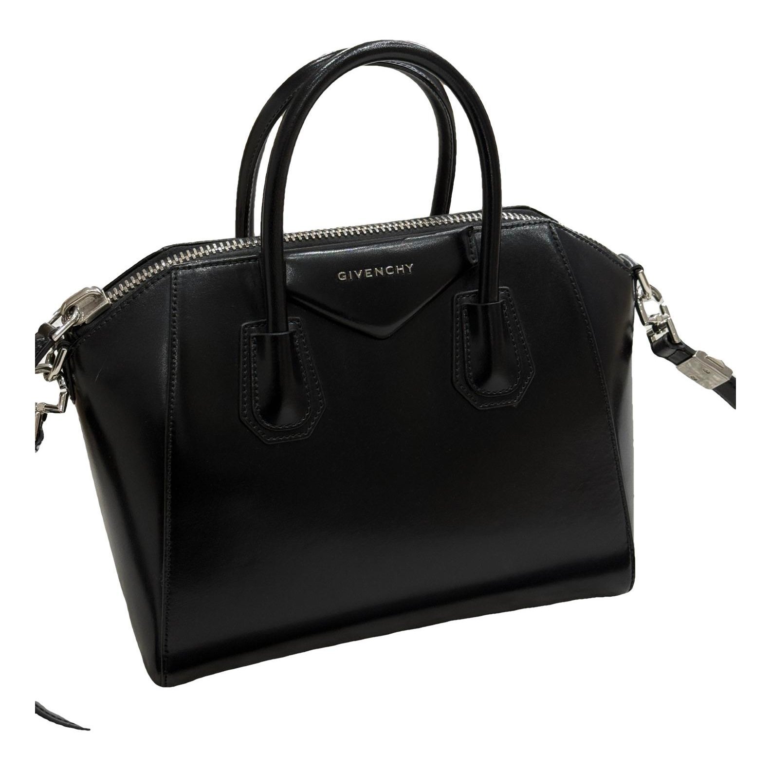 Antigona leather handbag
