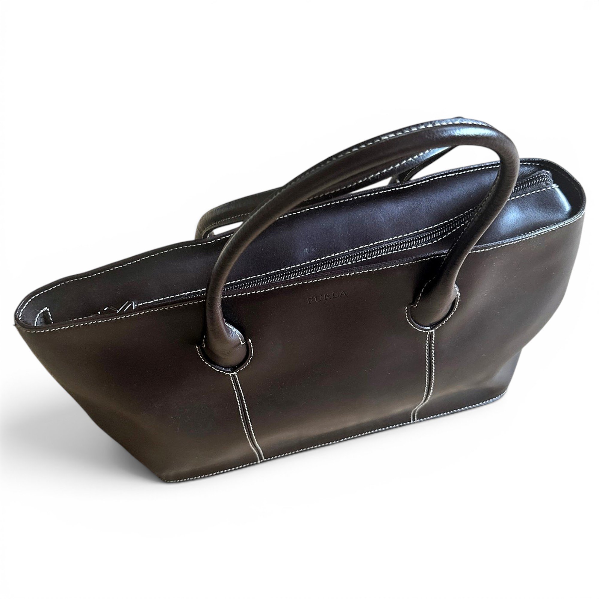 Leather handbag