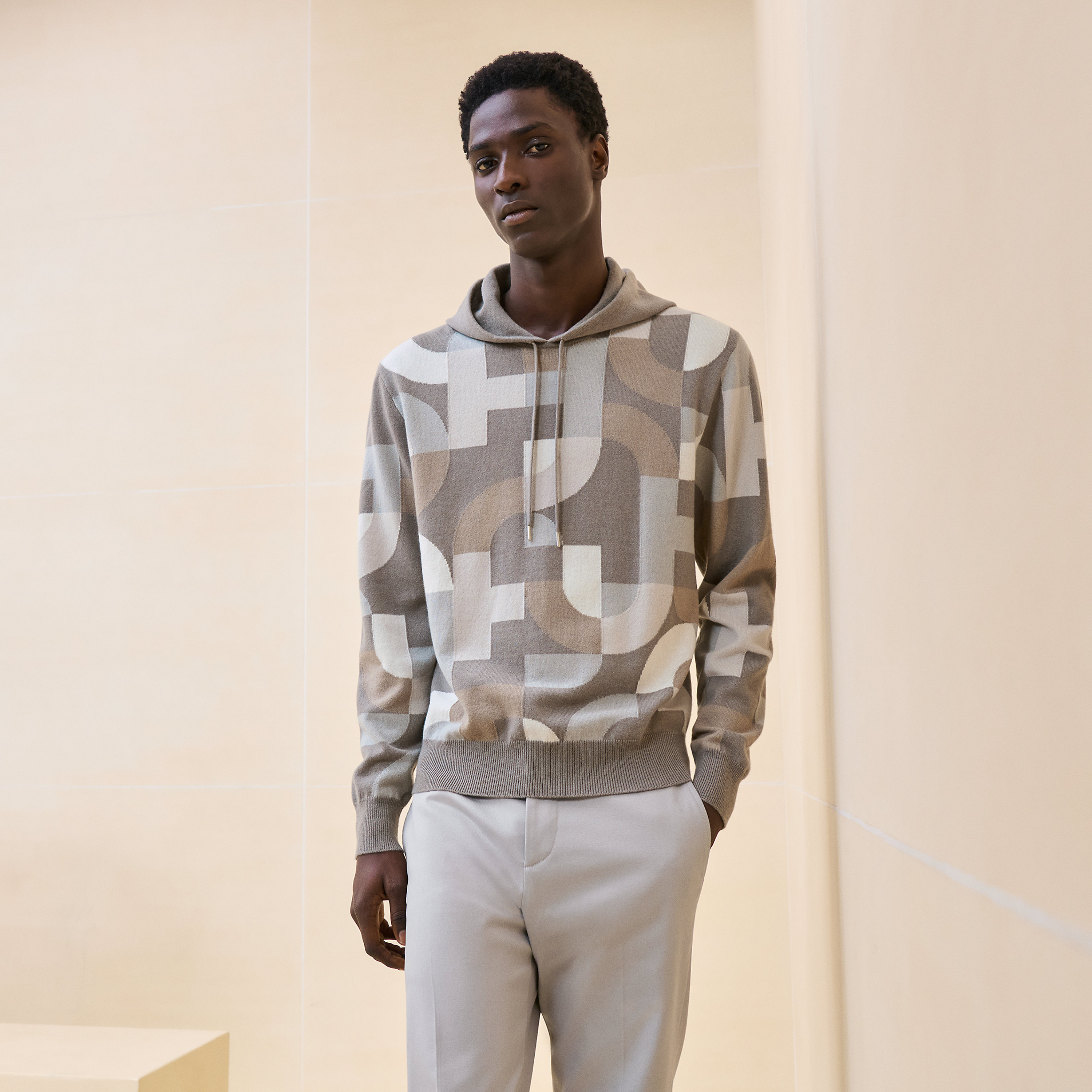 Cashmere "Maillon puzzle" hooded sweater