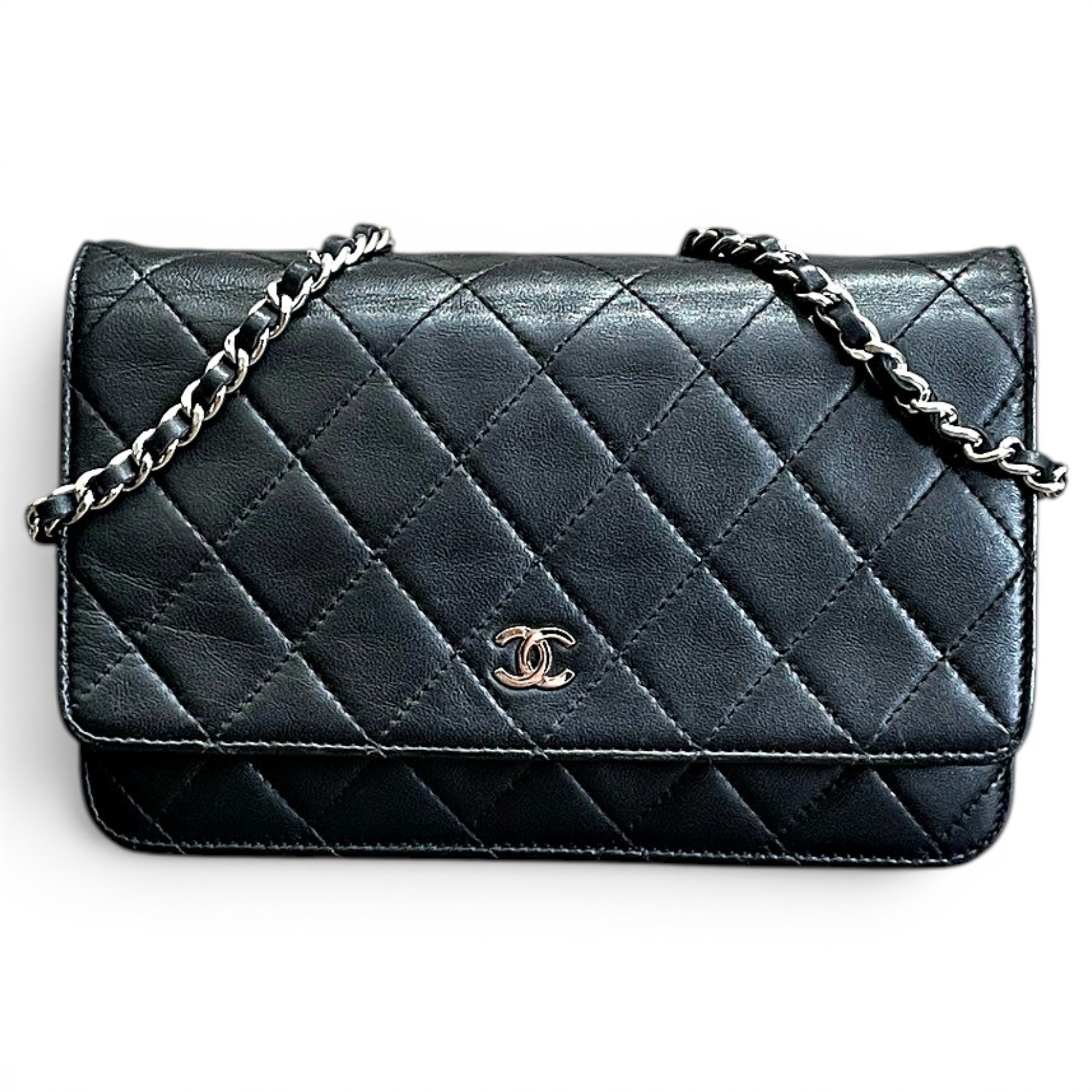 Wallet On Chain Timeless/Classique leather crossbody bag
