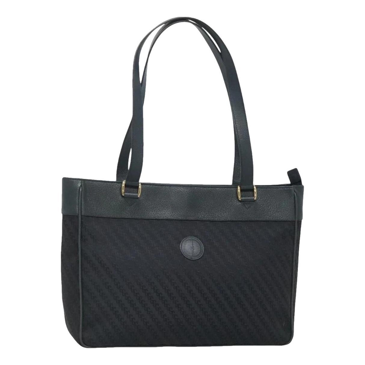 Tote