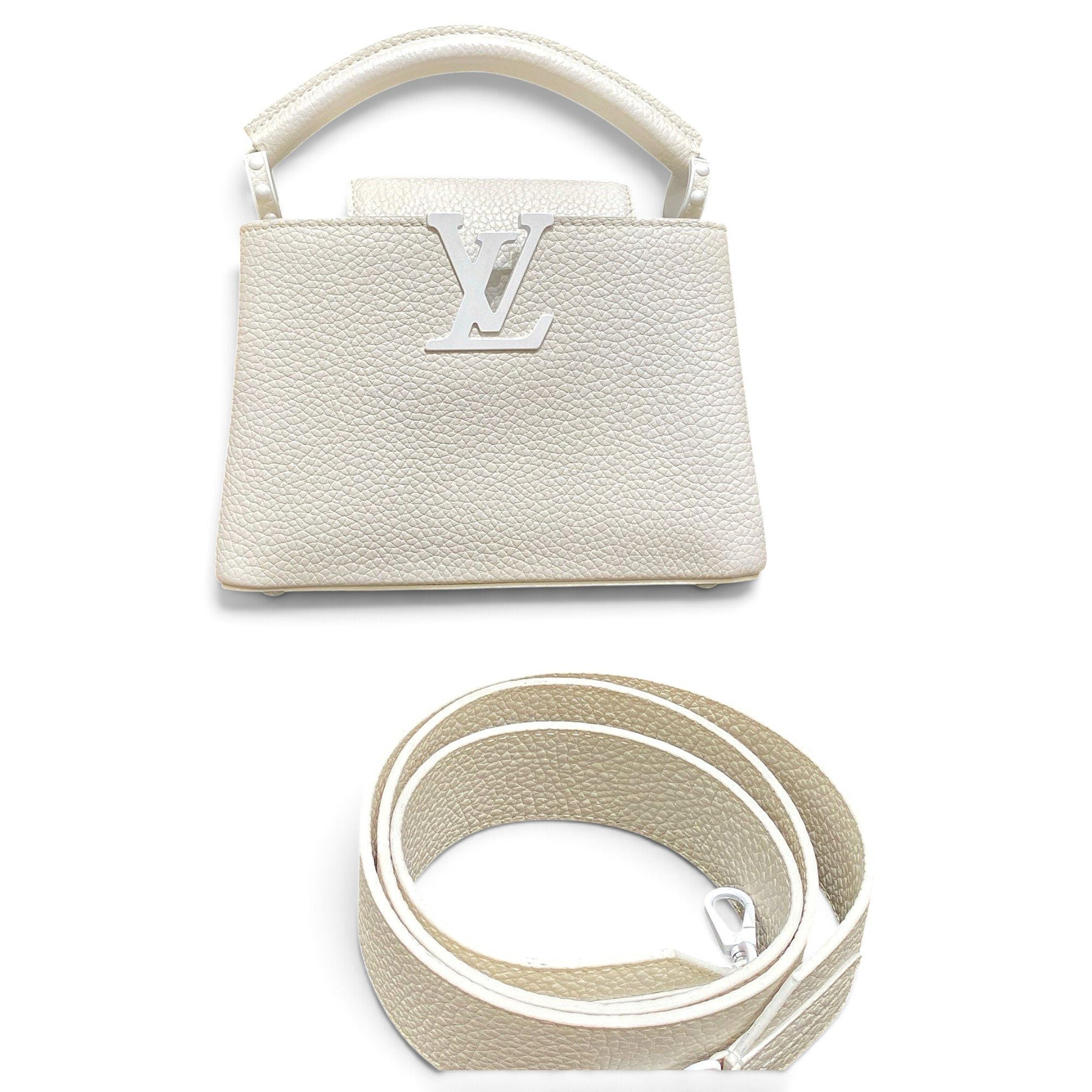 Capucines leather handbag