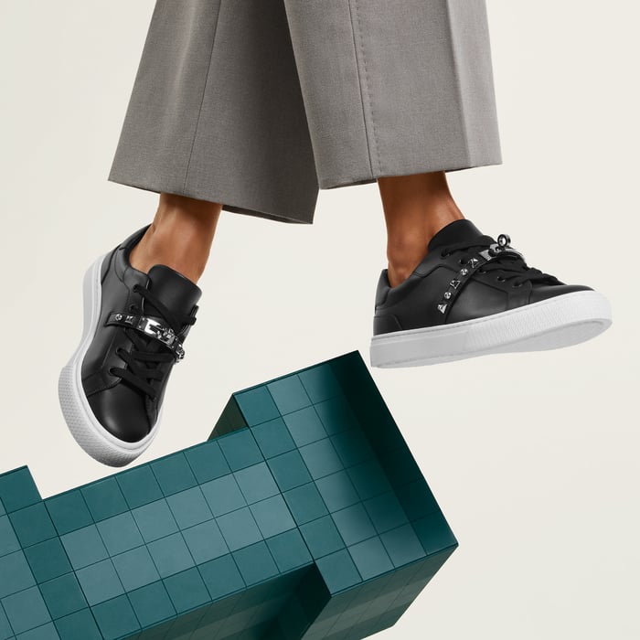 Noir Day Sneaker