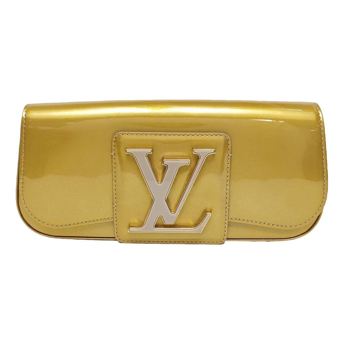 Patent leather handbag