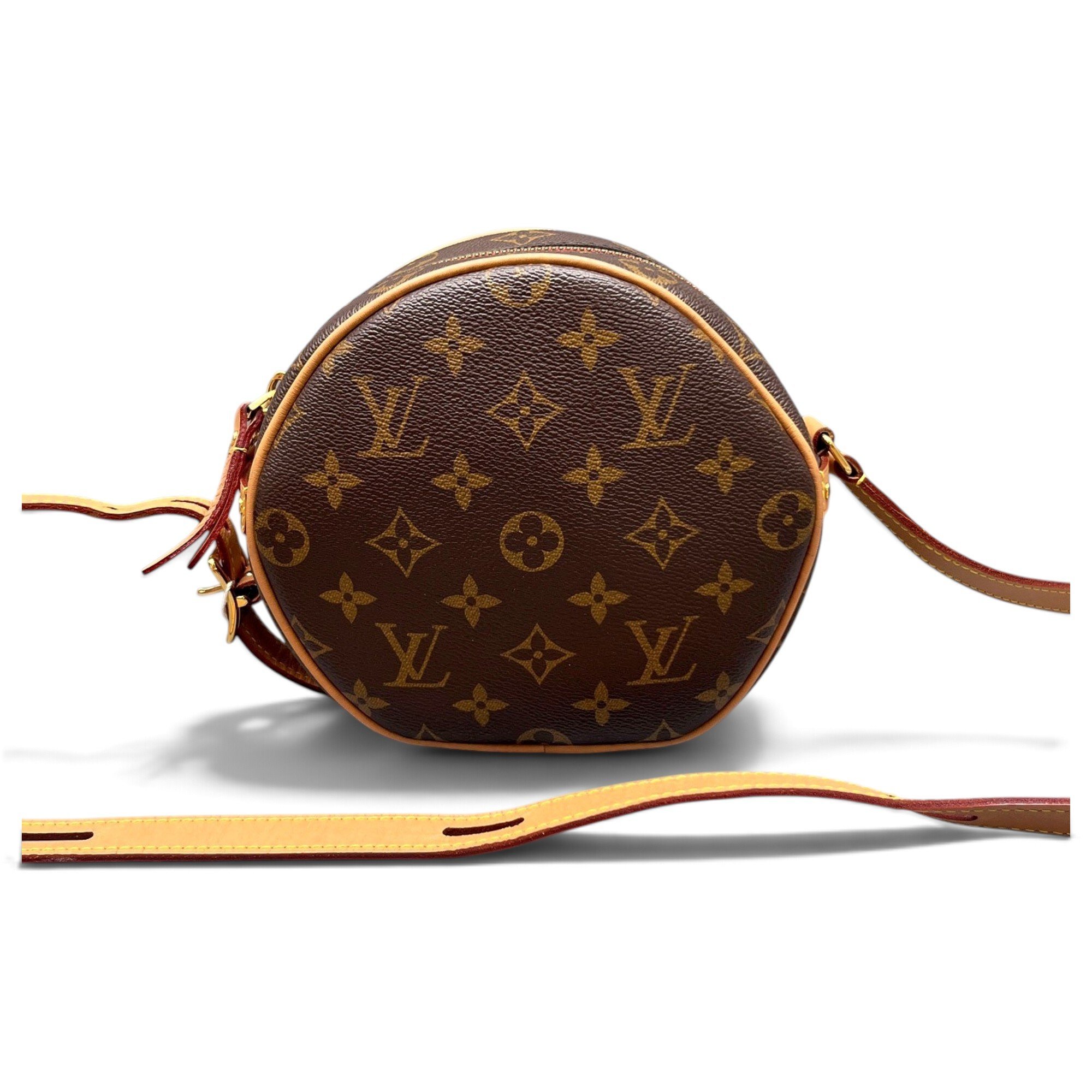 Boîte chapeau souple leather handbag