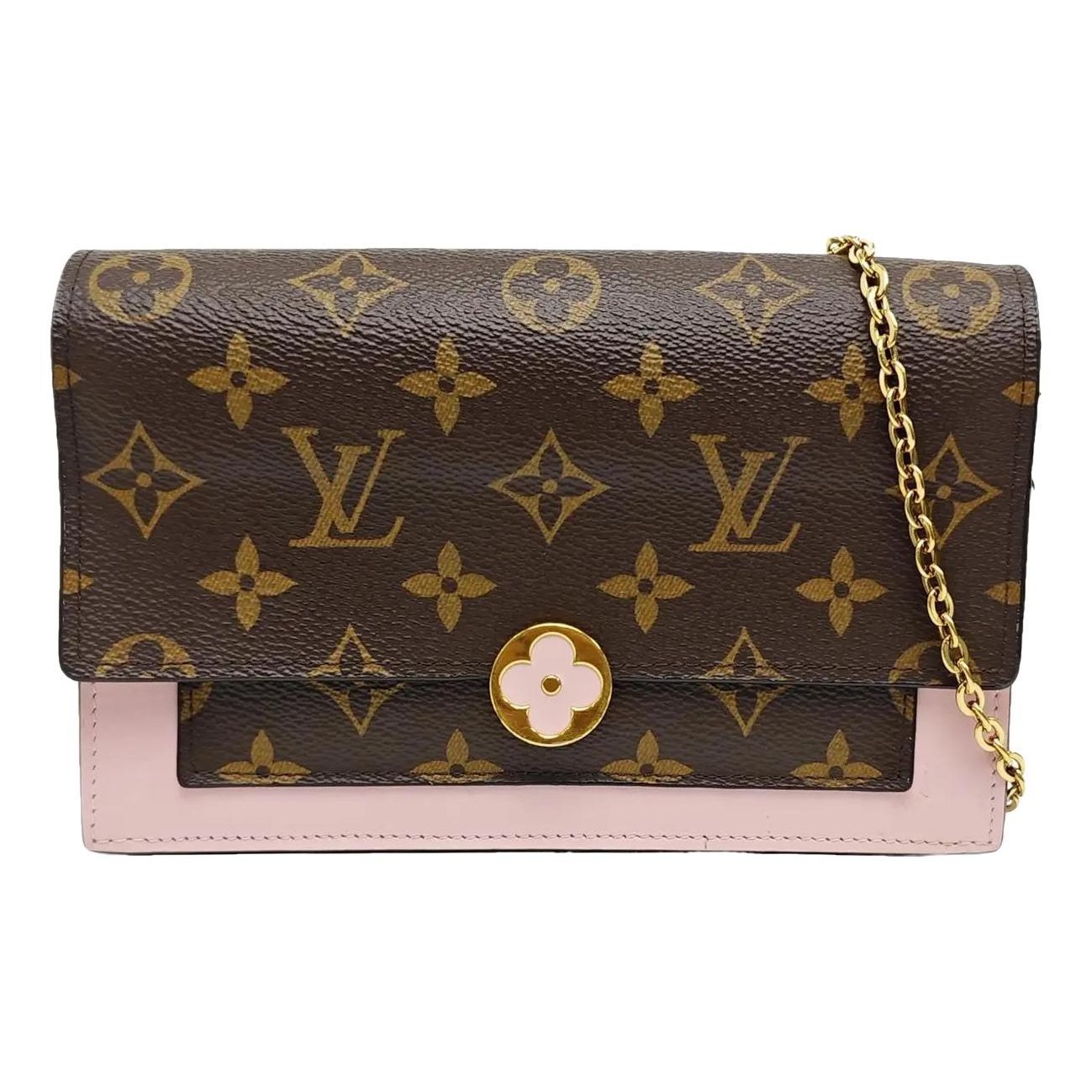 Flore chain leather handbag