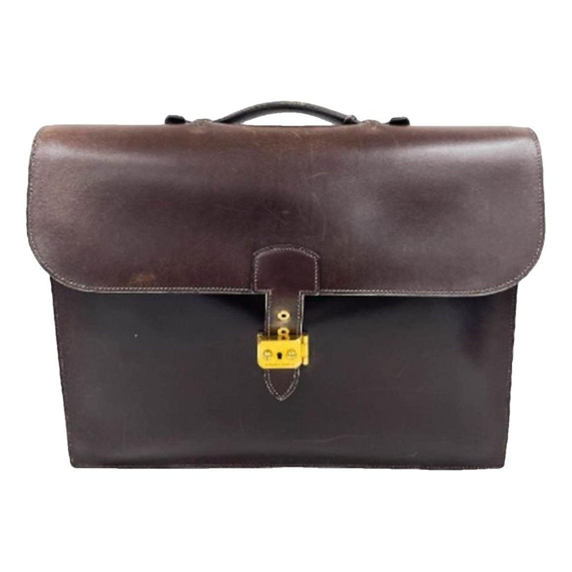 Leather handbag
