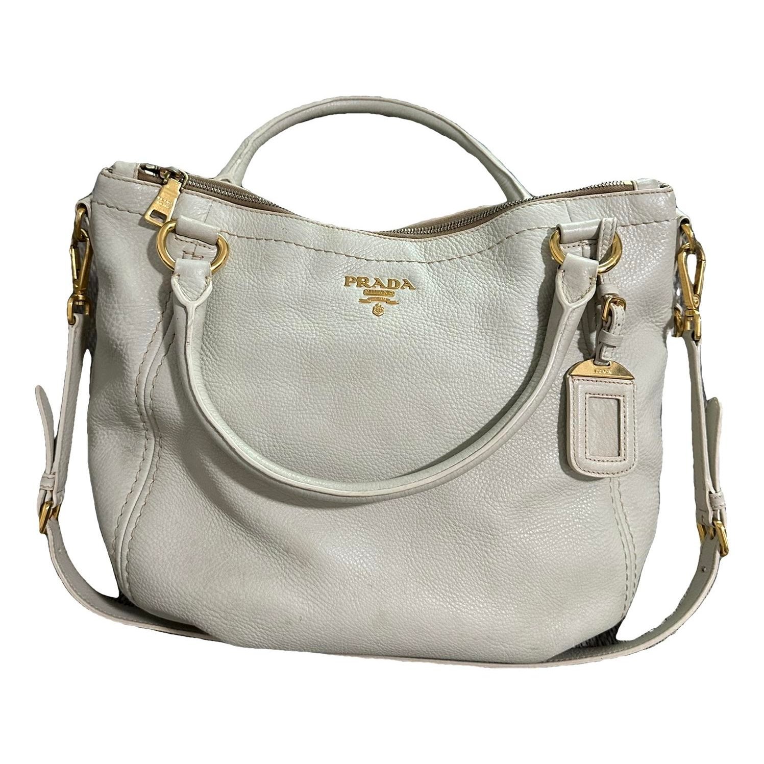 Monochrome leather handbag