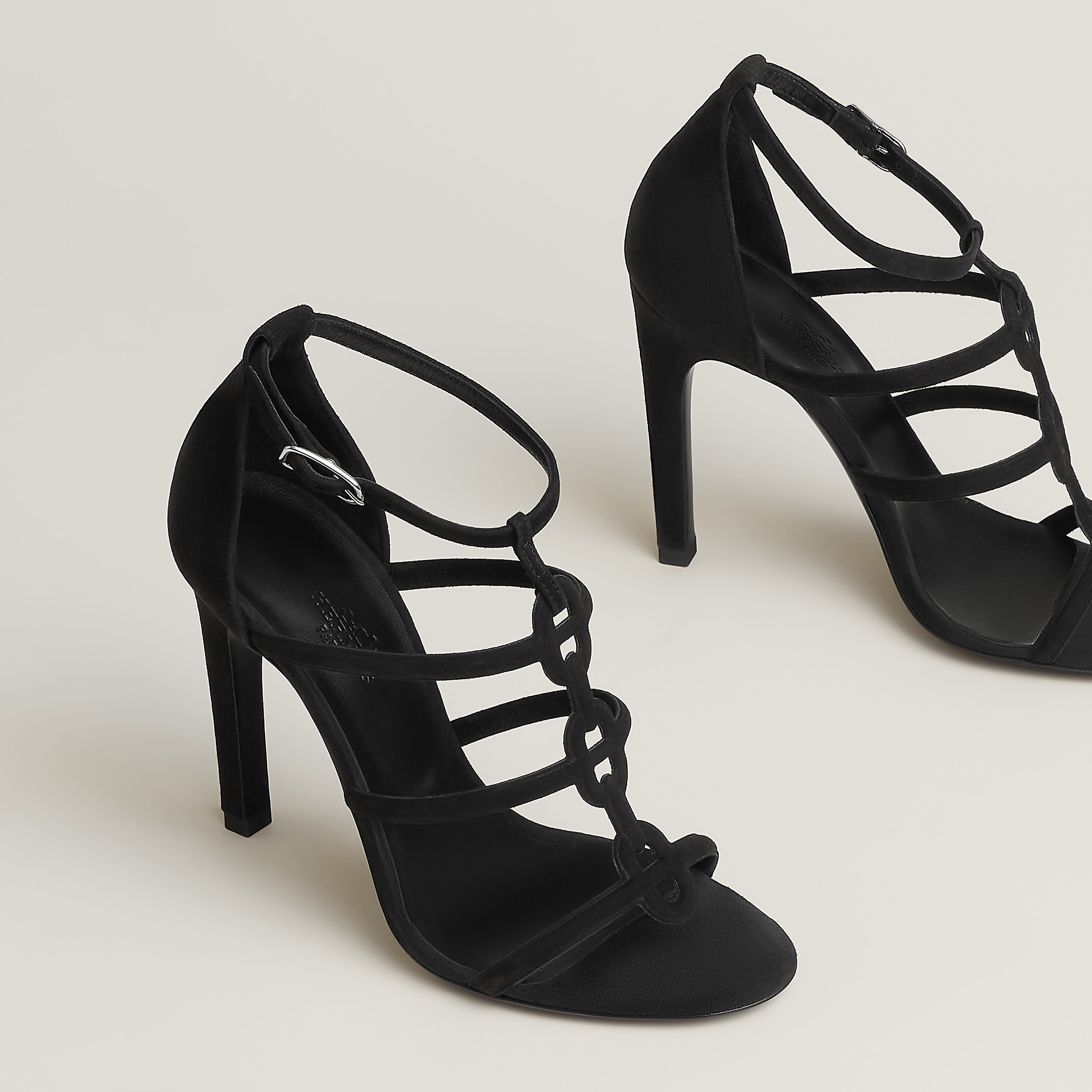 Magic 105 sandal