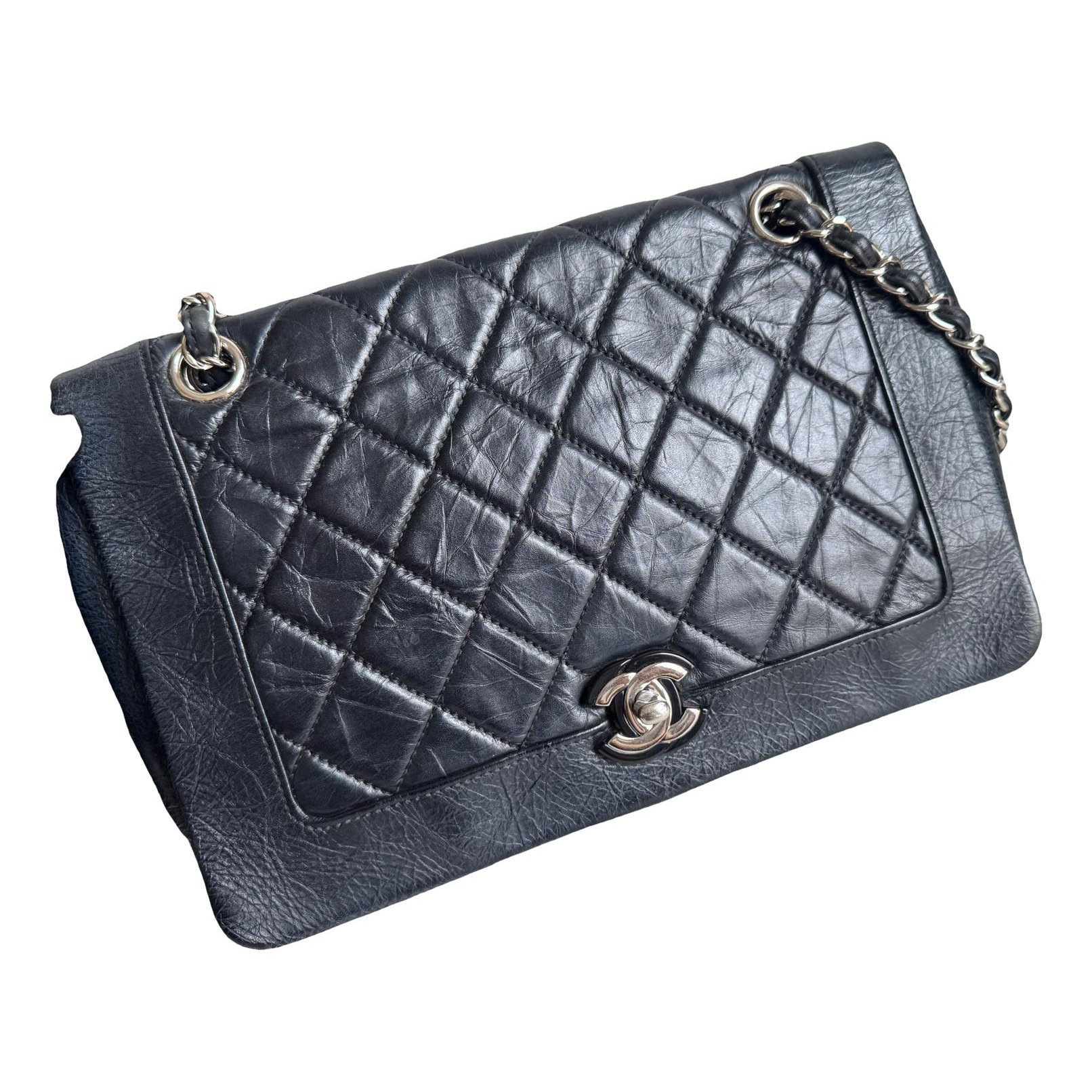 Timeless/Classique leather handbag