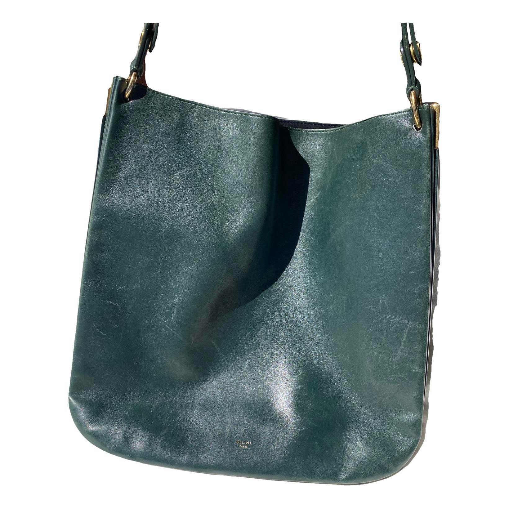 Hobo leather handbag
