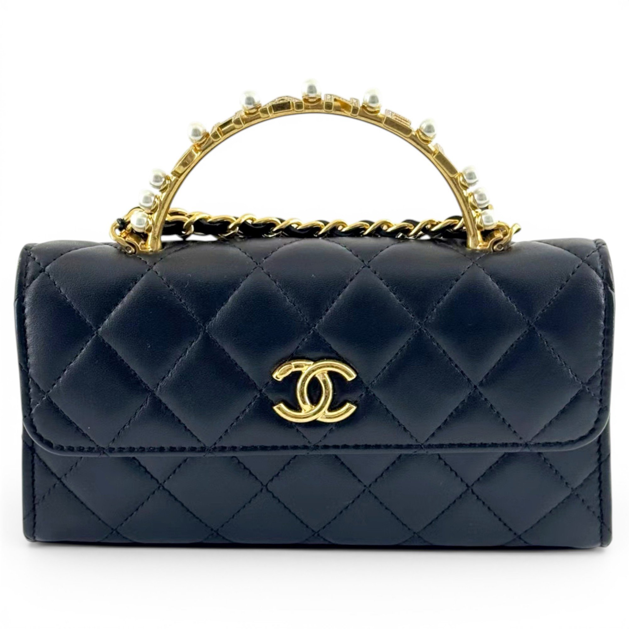 Trendy CC leather handbag