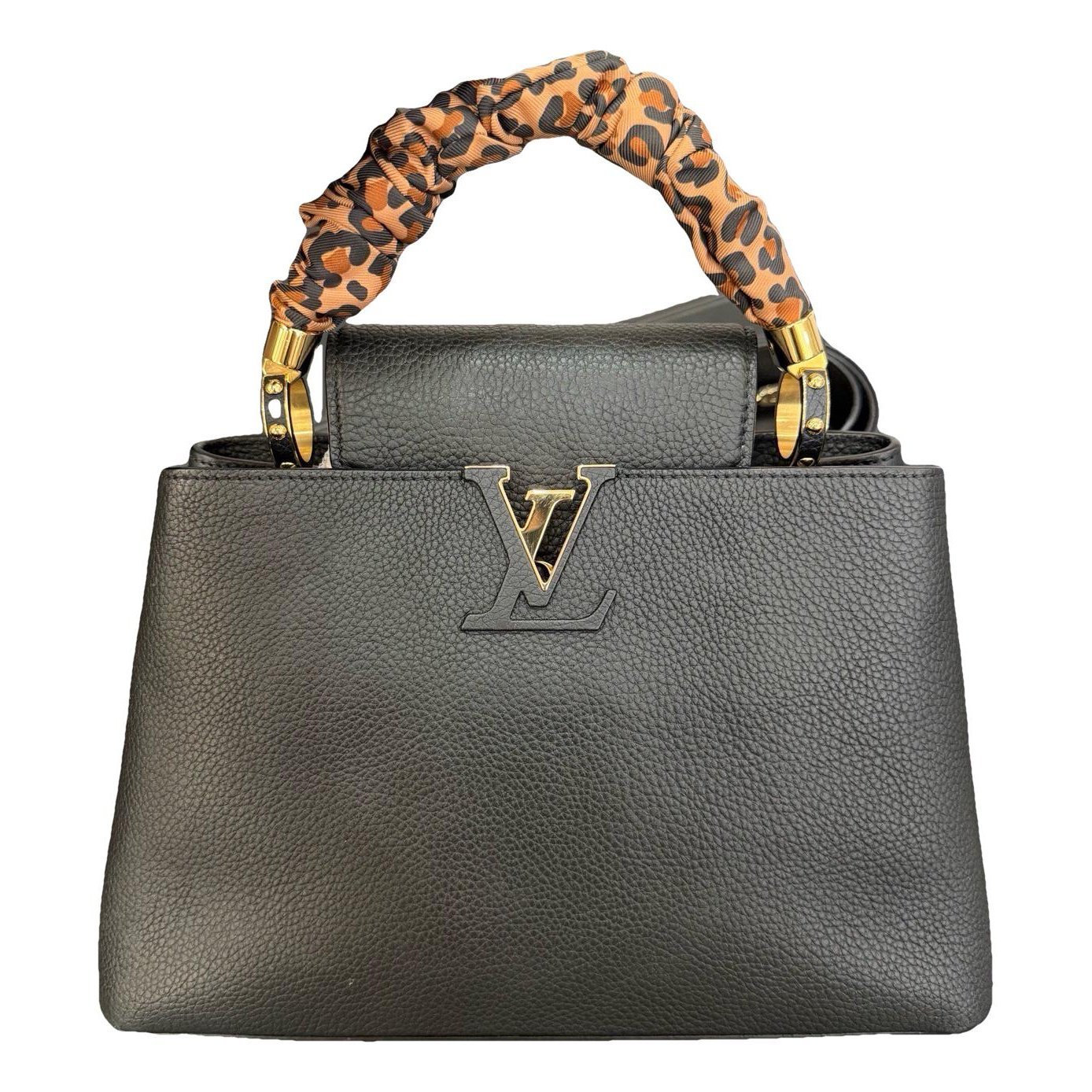 Capucines leather handbag