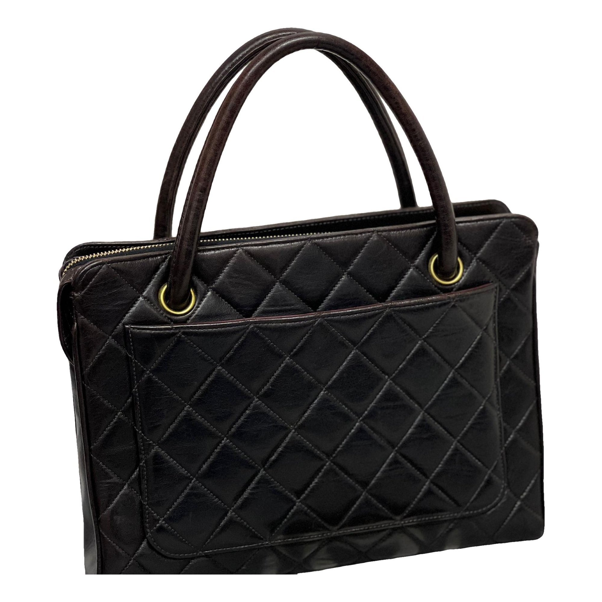 Classic CC Shopping leather tote