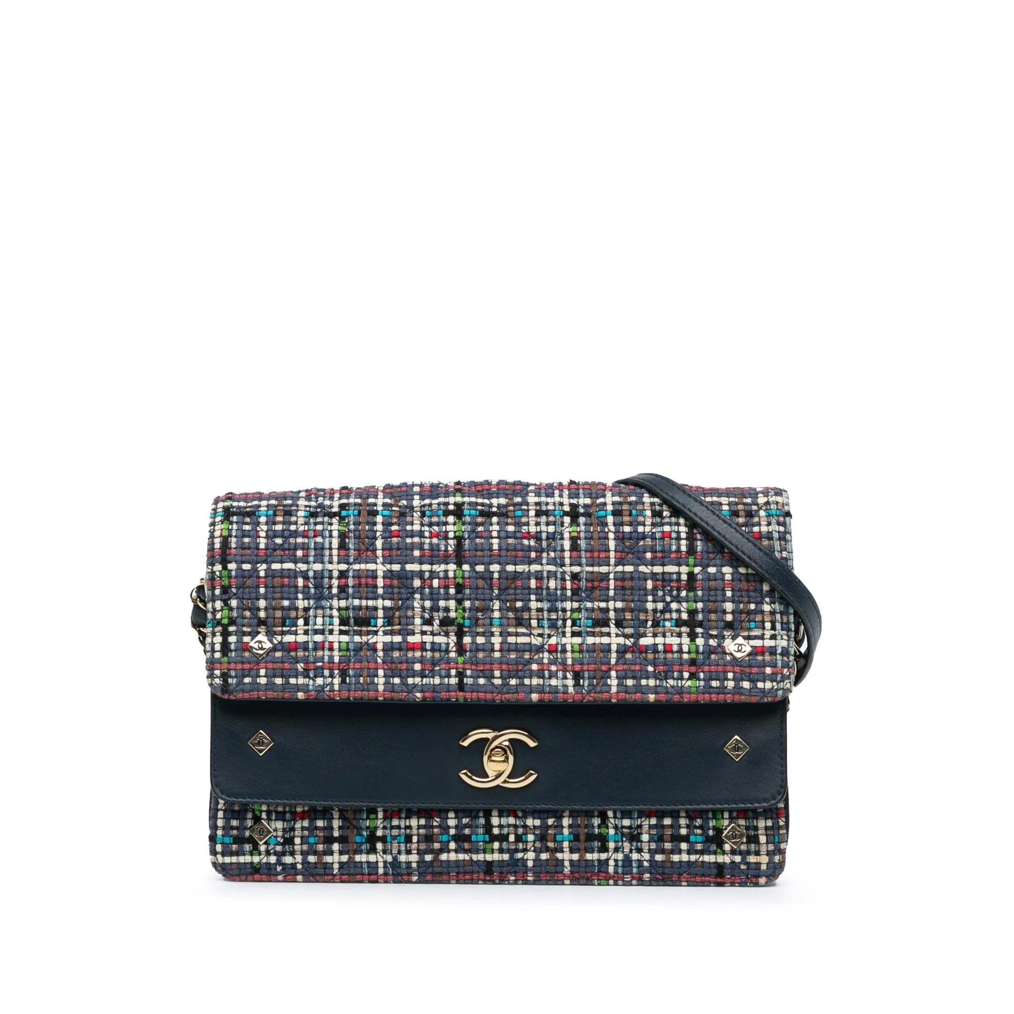 Wallet On Chain Boy Half Flap leather handbag