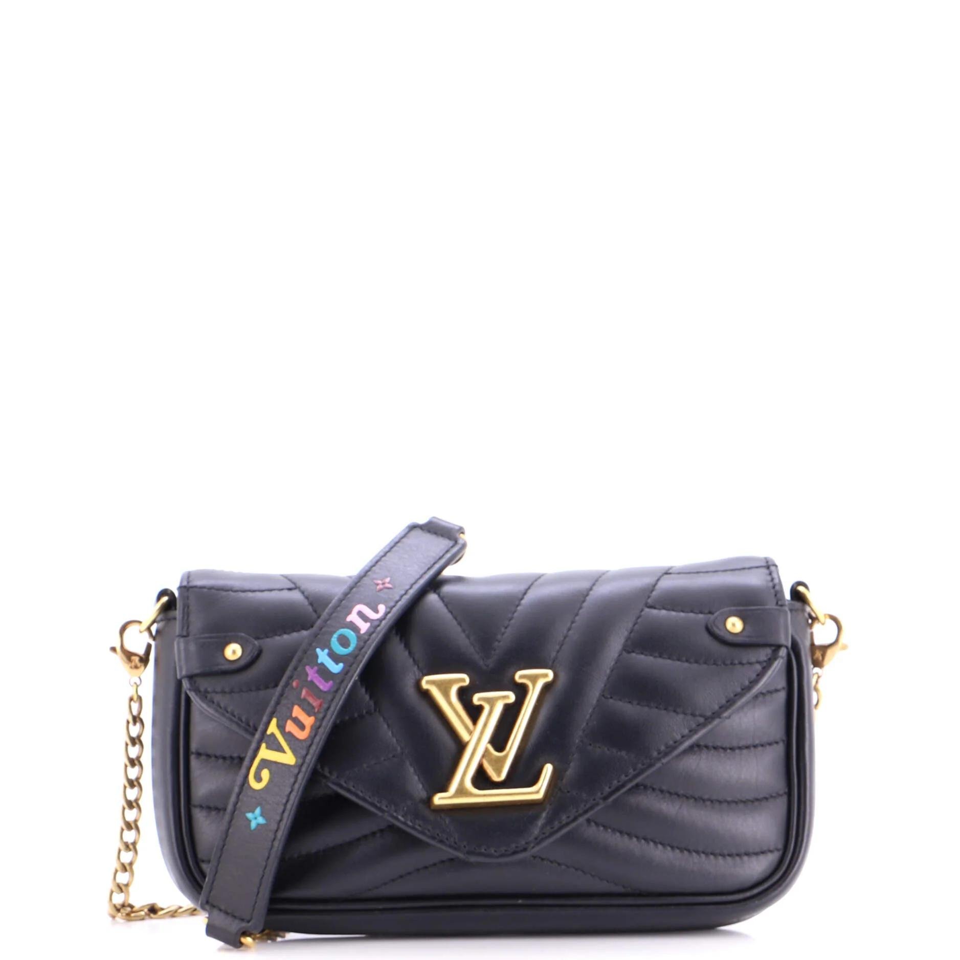 Louis Vuitton Leather clutch bag