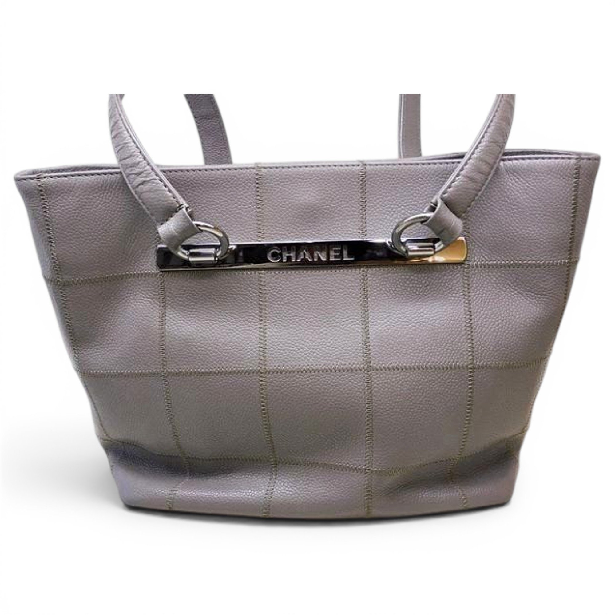 Leather tote