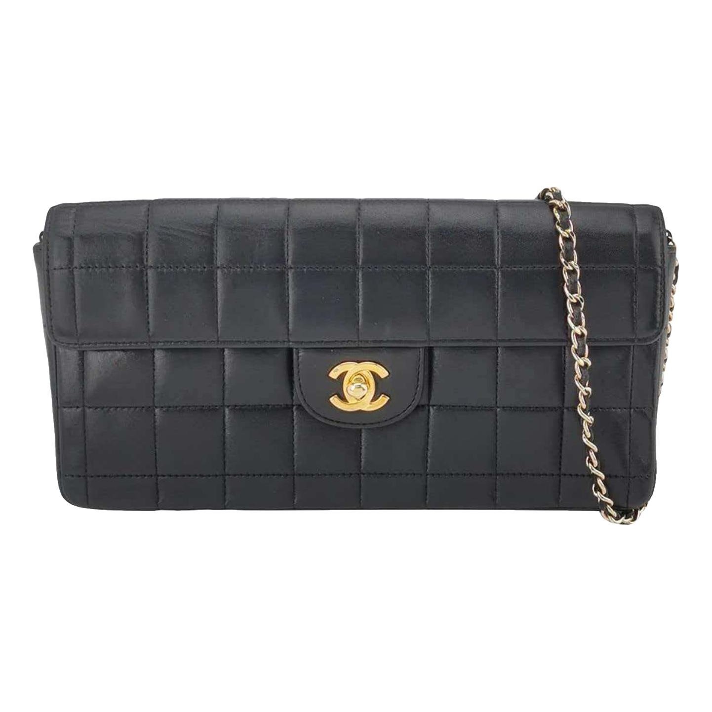 Timeless/Classique leather crossbody bag