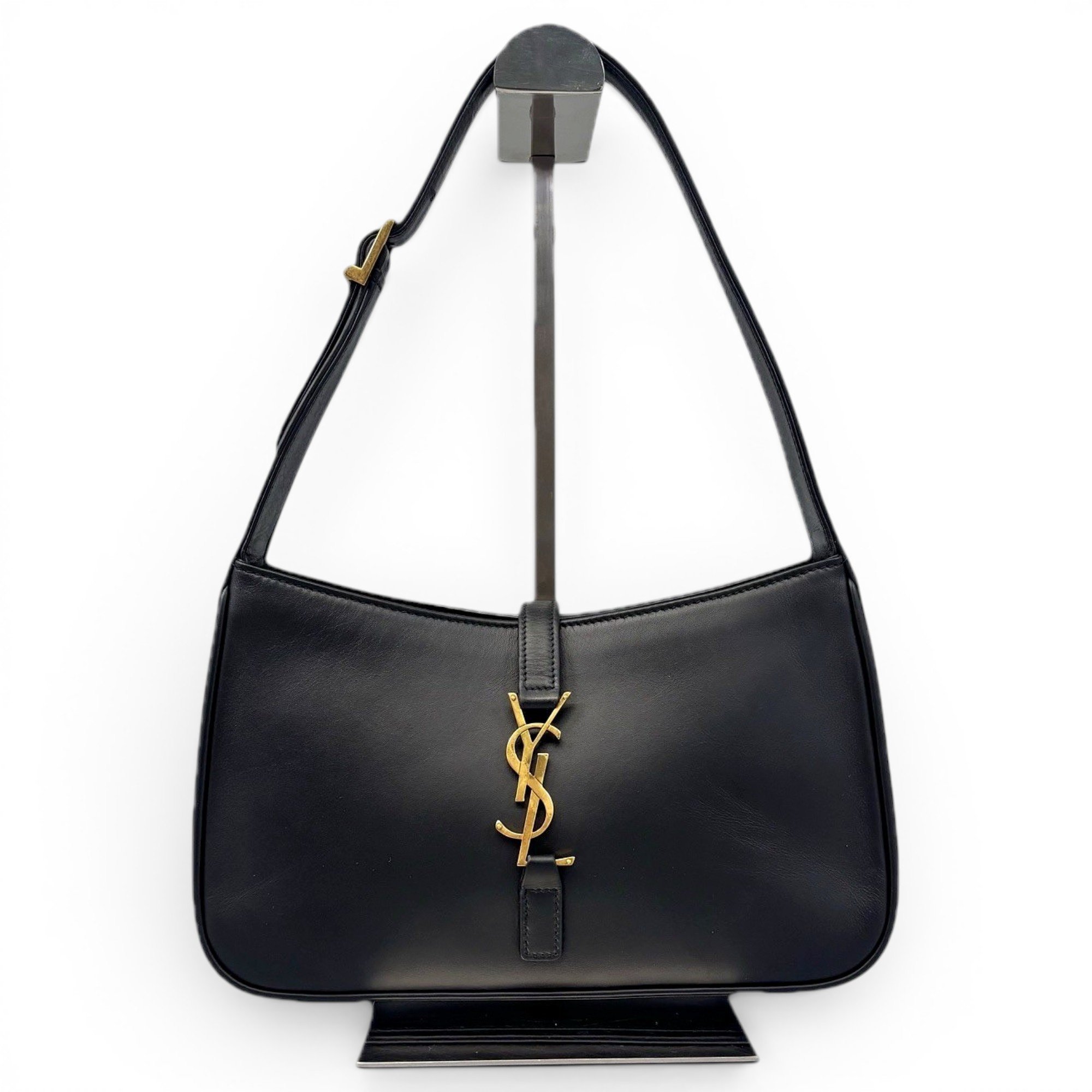 Le 5 à 7 leather handbag