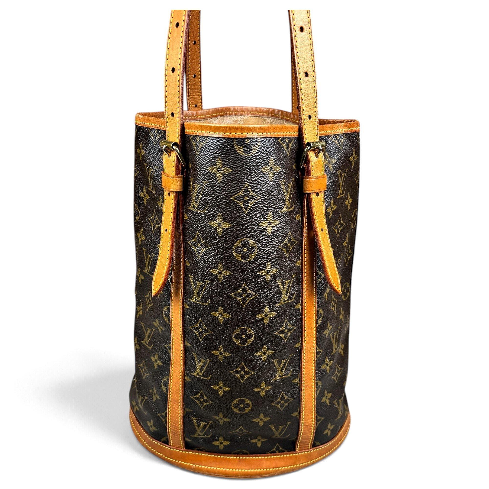 Bucket leather handbag