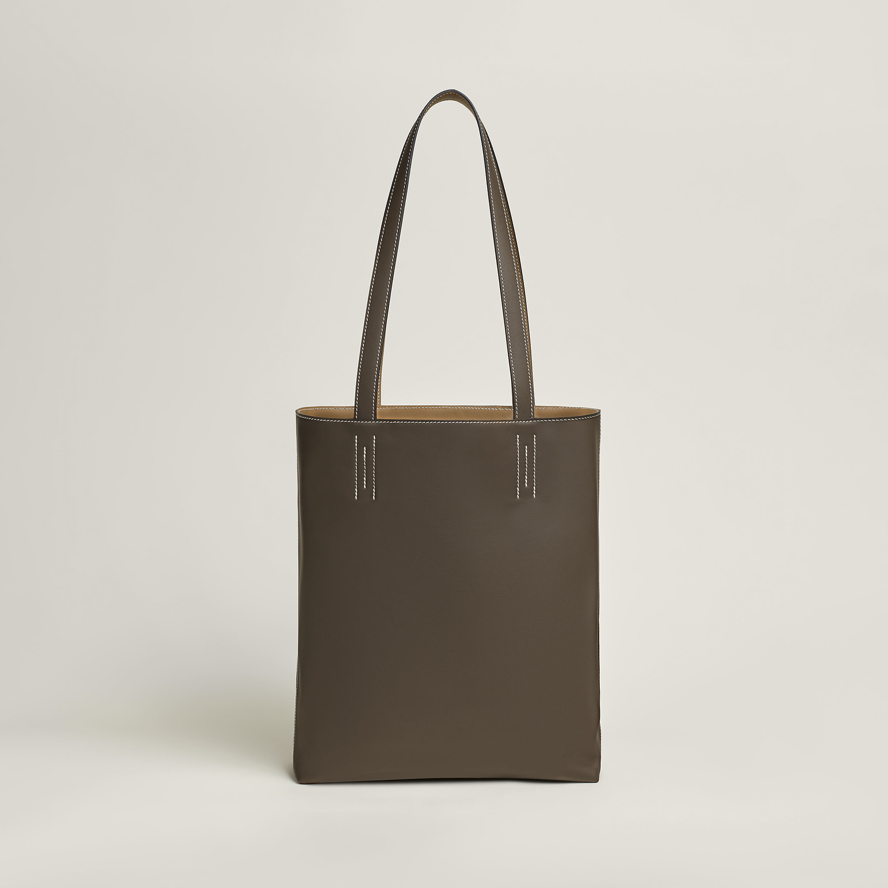 Hermès バッグ 《ネオ・ドゥブル・サンス》 35 バイカラー Etoupe