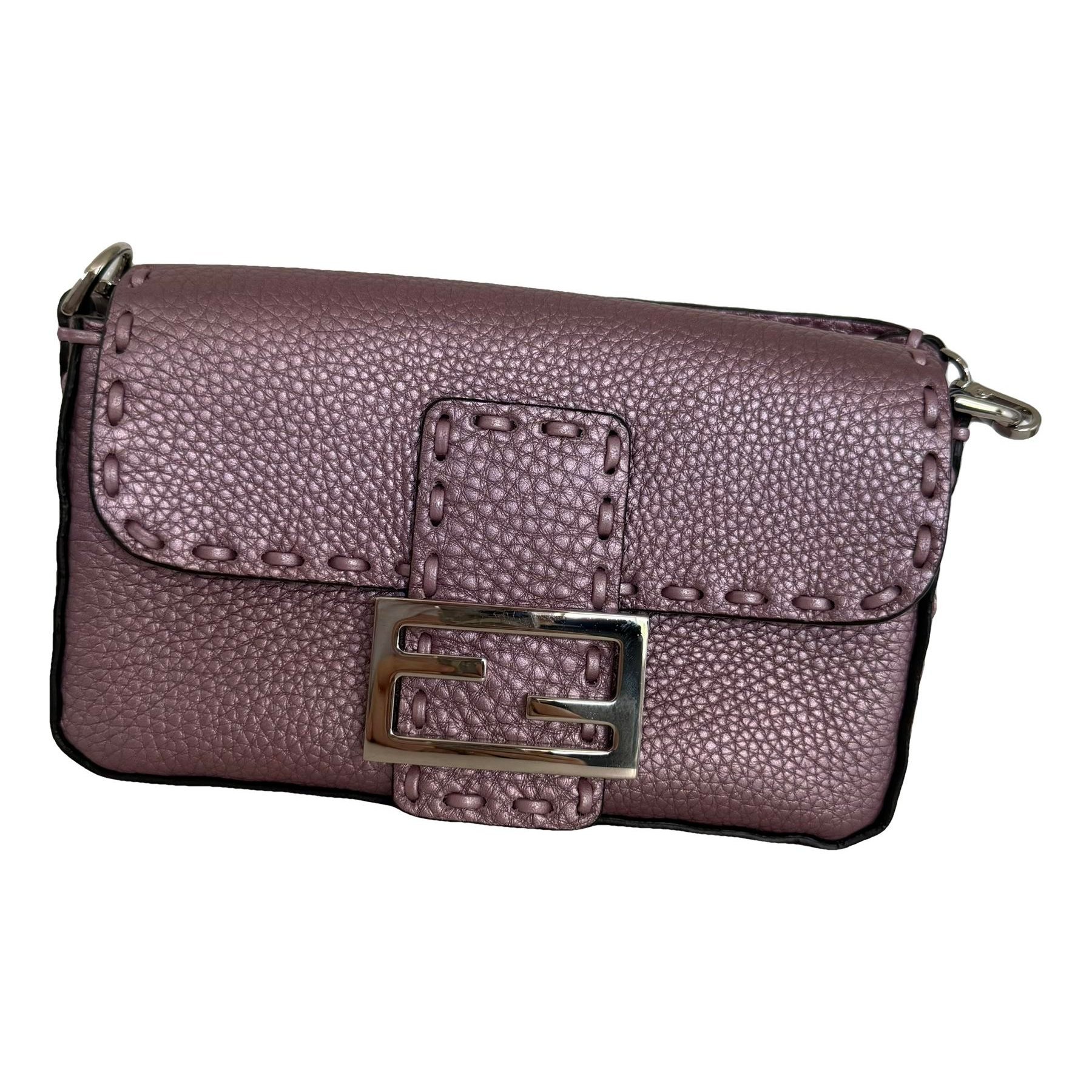 Baguette leather handbag