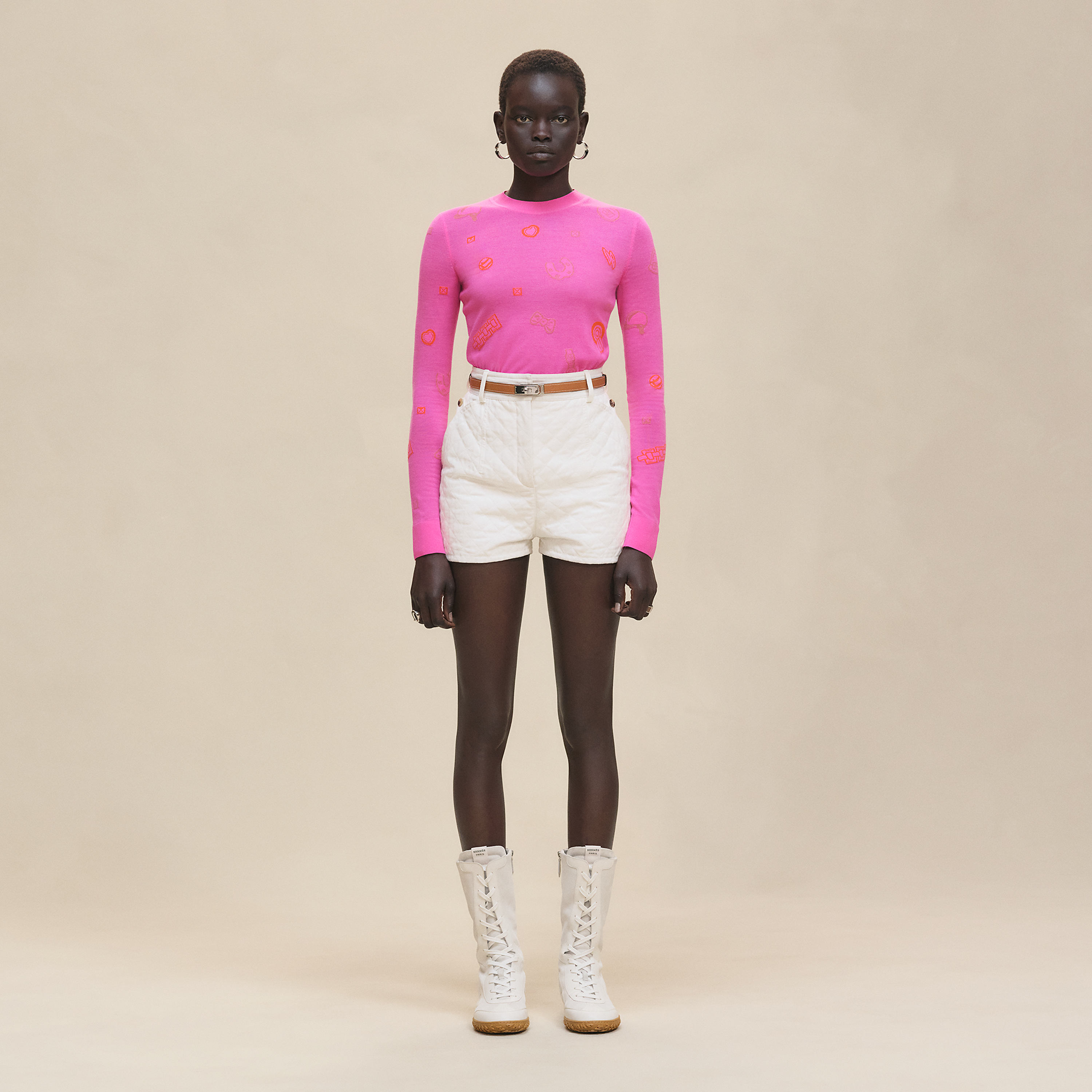 "Candy Libris" light long-sleeve sweater