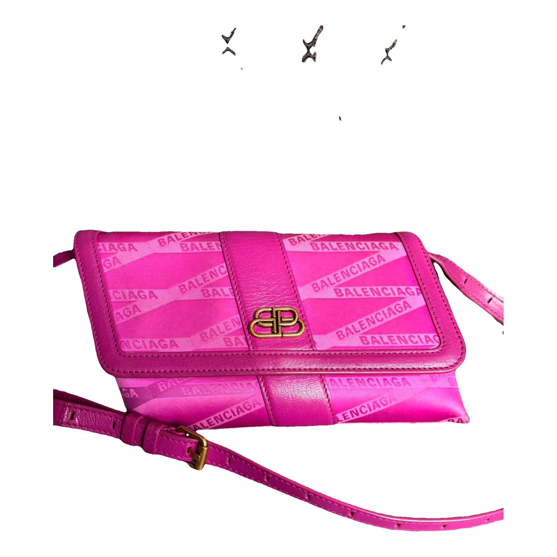 Shift leather crossbody bag