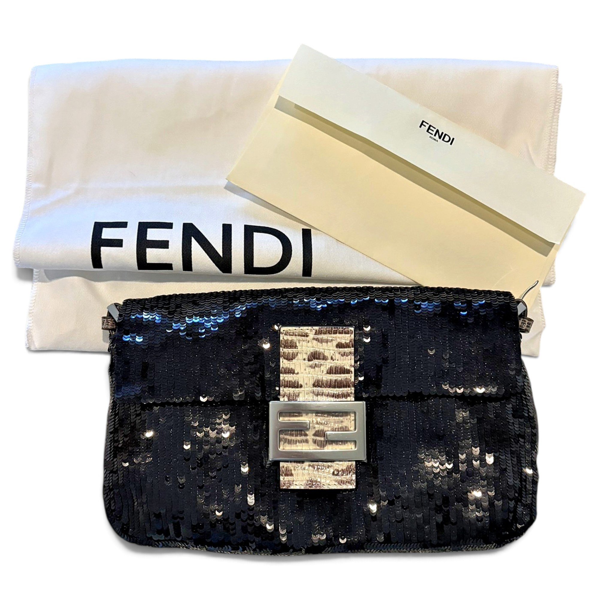 Baguette leather handbag