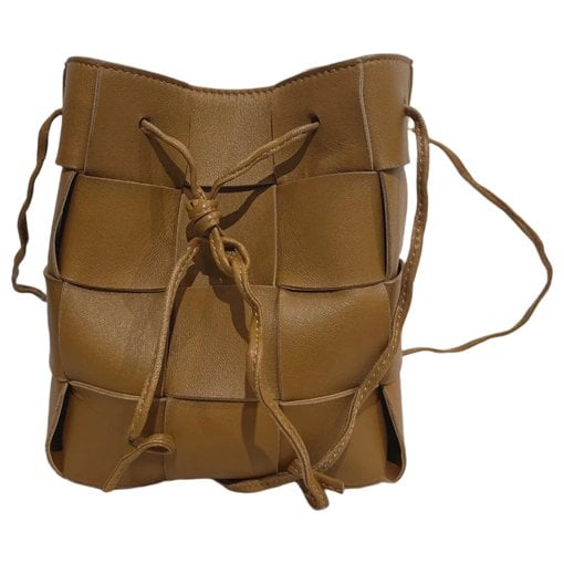 Cassette Bucket leather crossbody bag