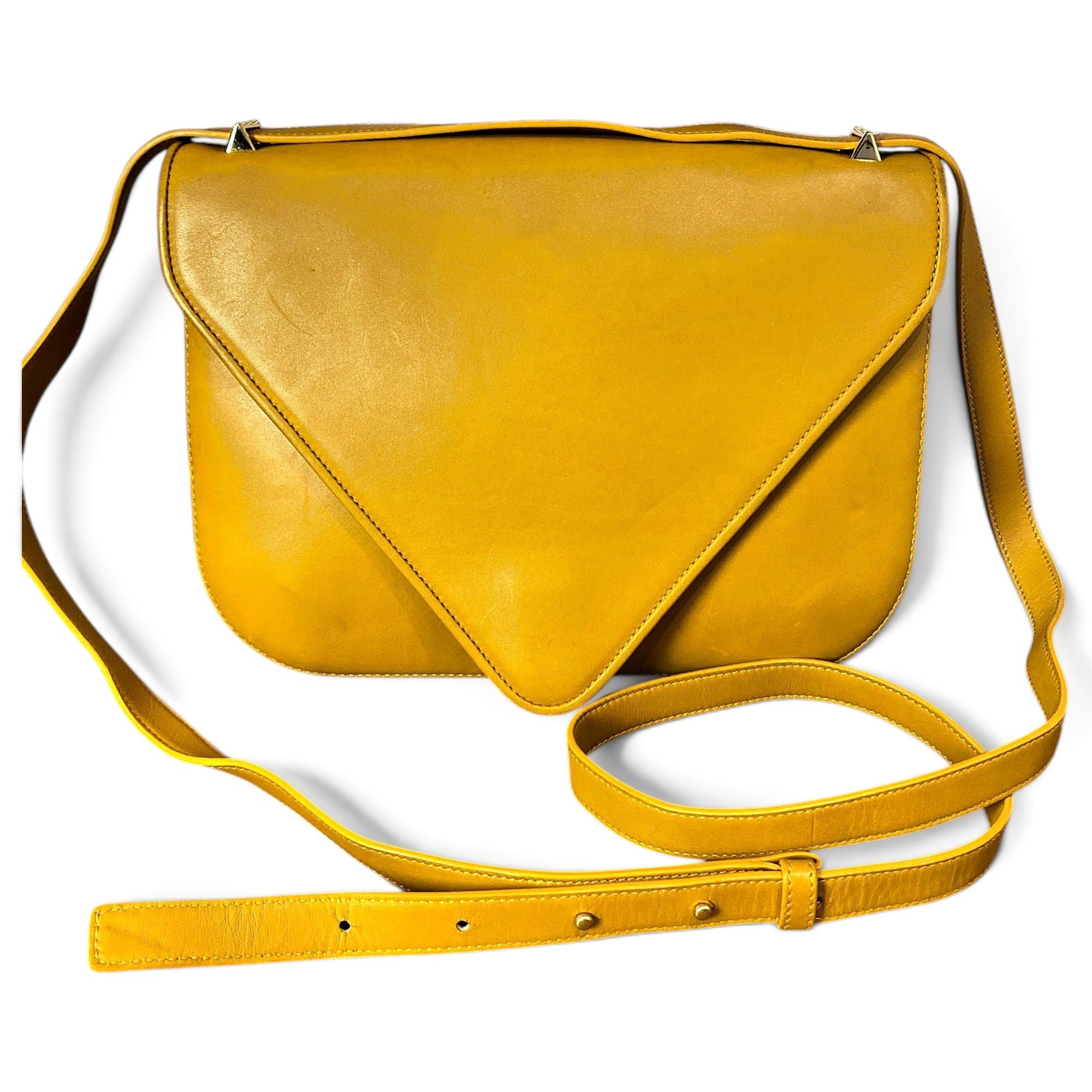 Mount leather handbag