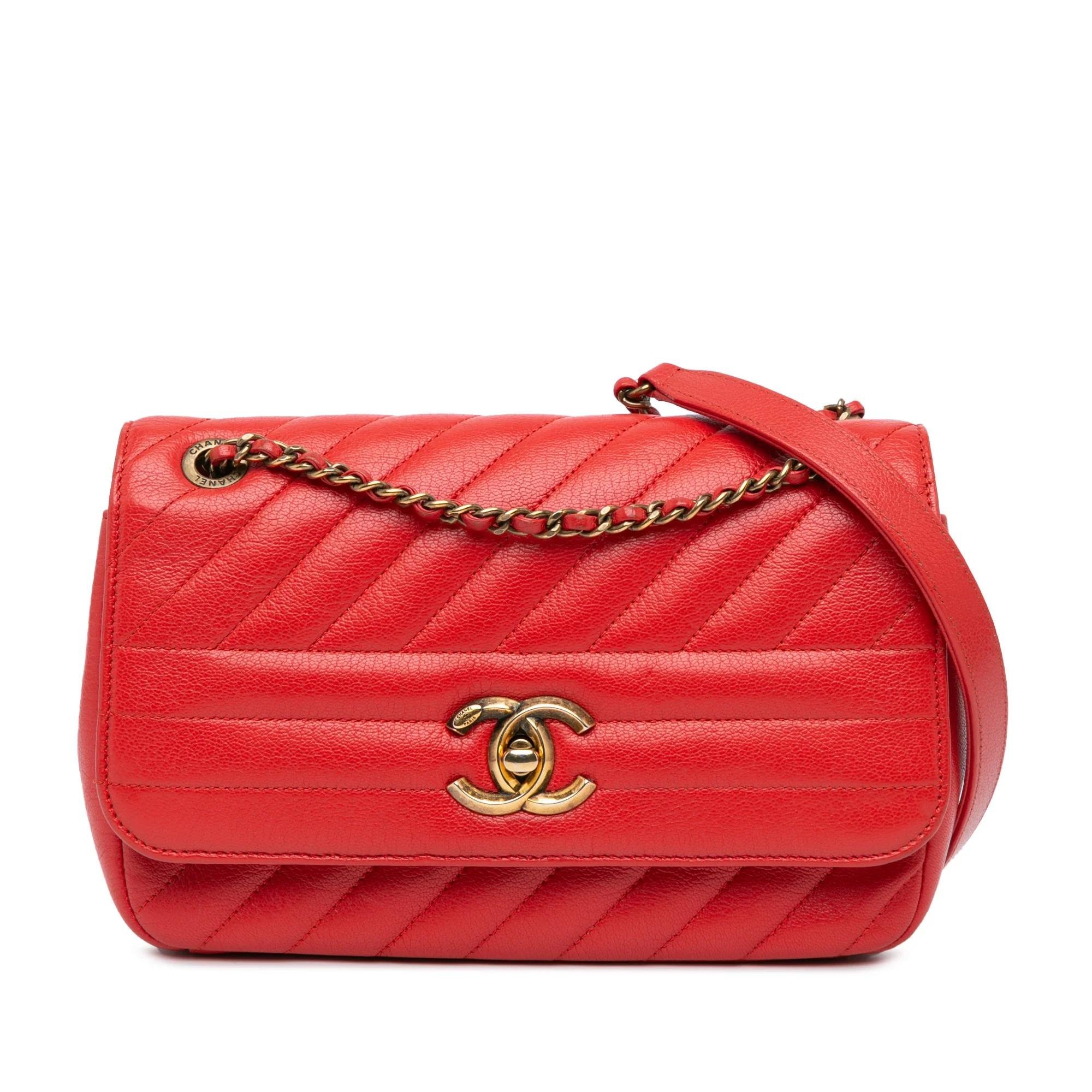 Wallet On Chain Boy Half Flap leather handbag