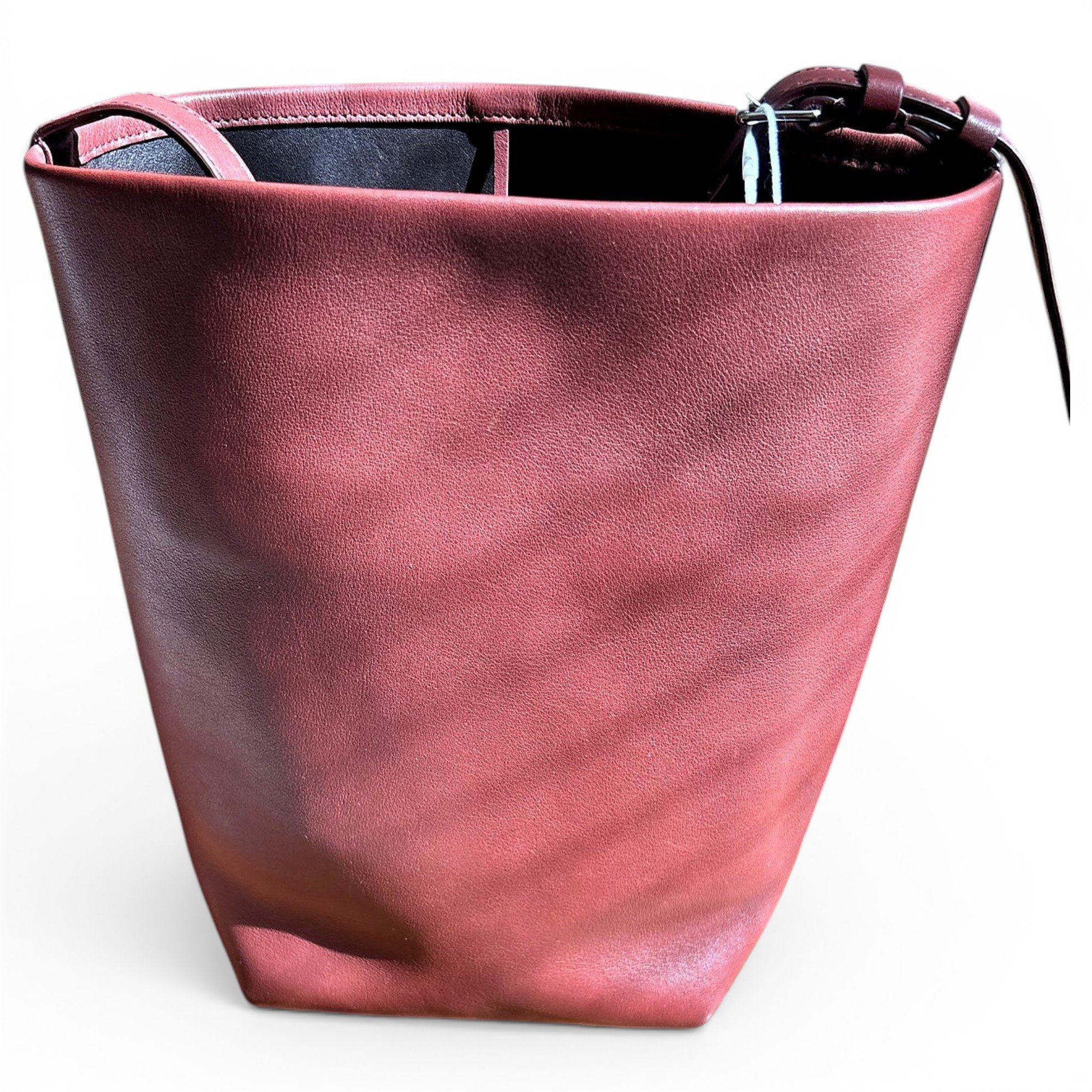 Park N/S leather tote