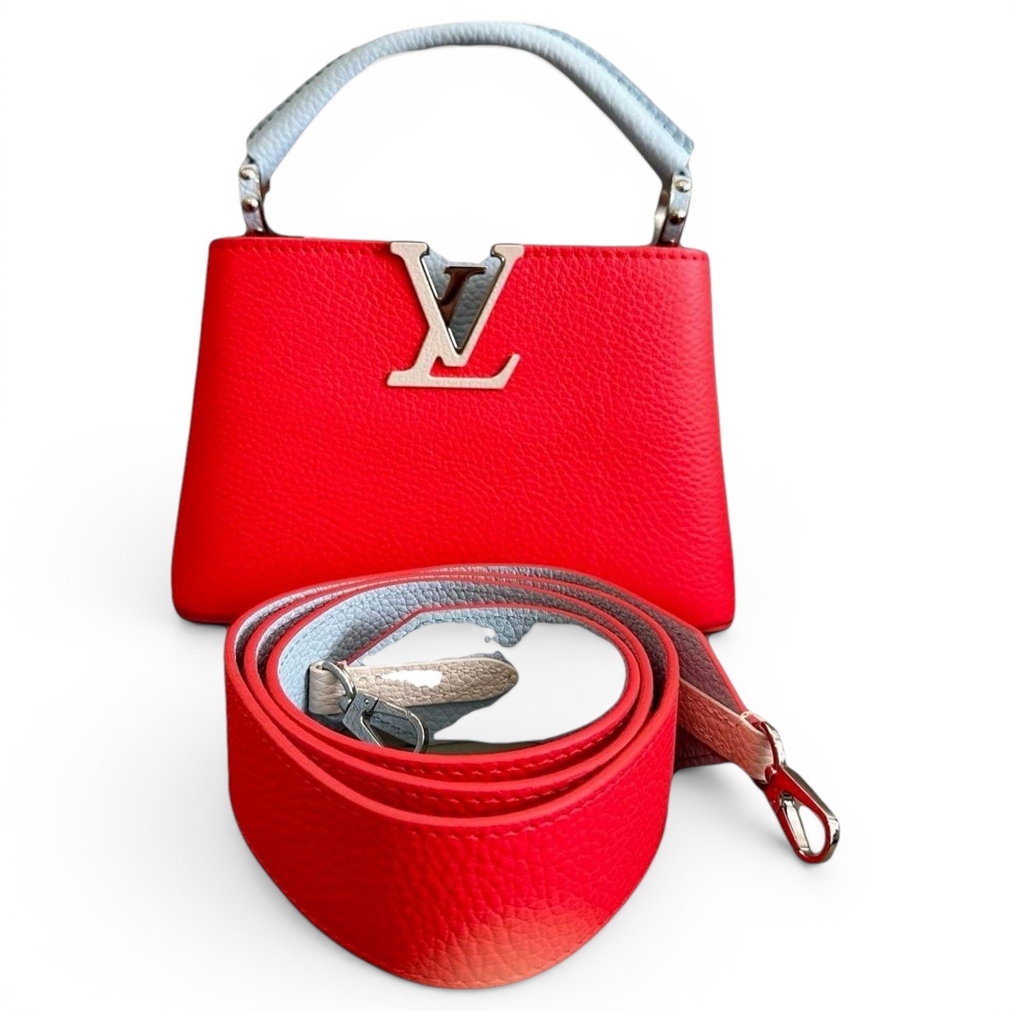 Capucines leather handbag