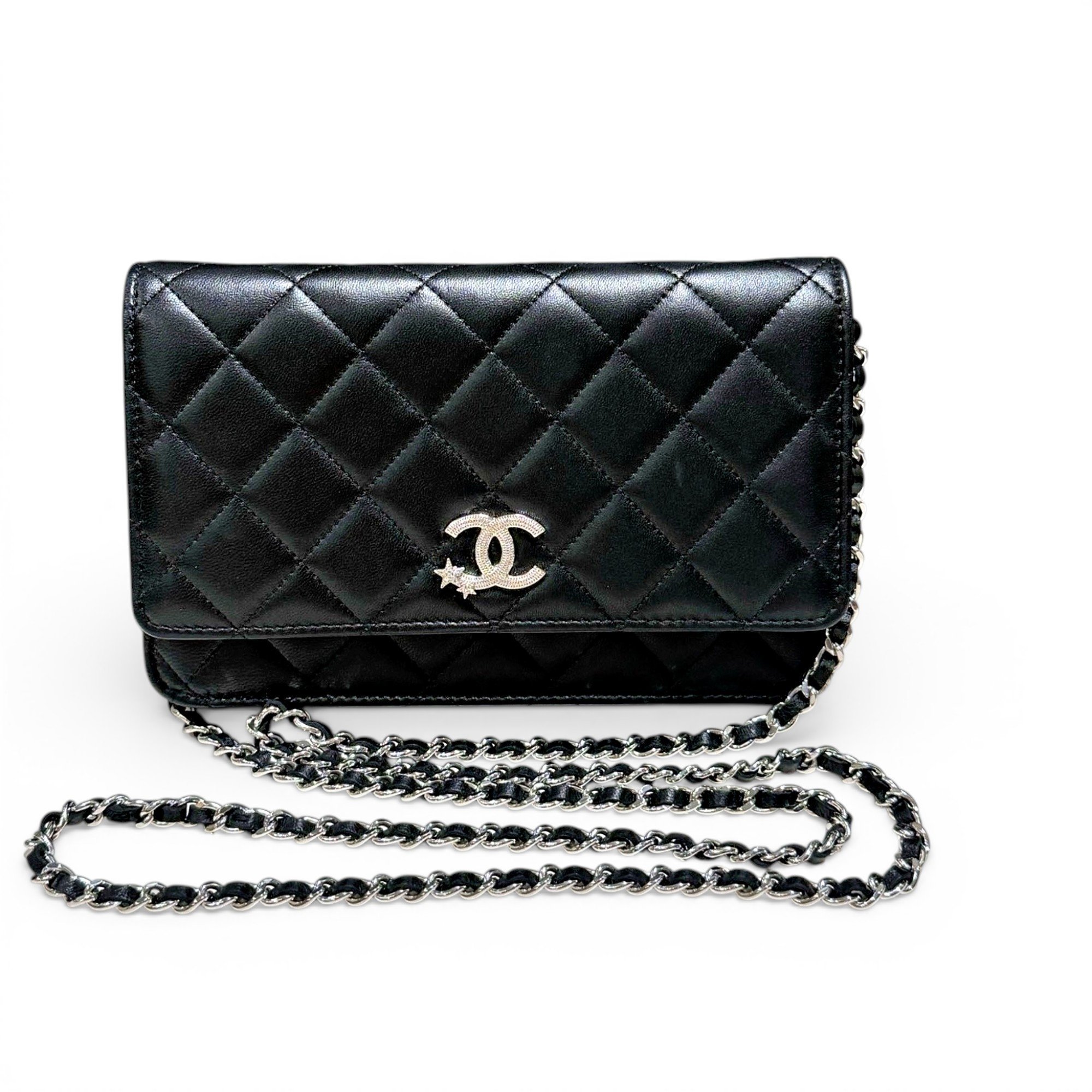 Wallet On Chain Timeless/Classique leather crossbody bag