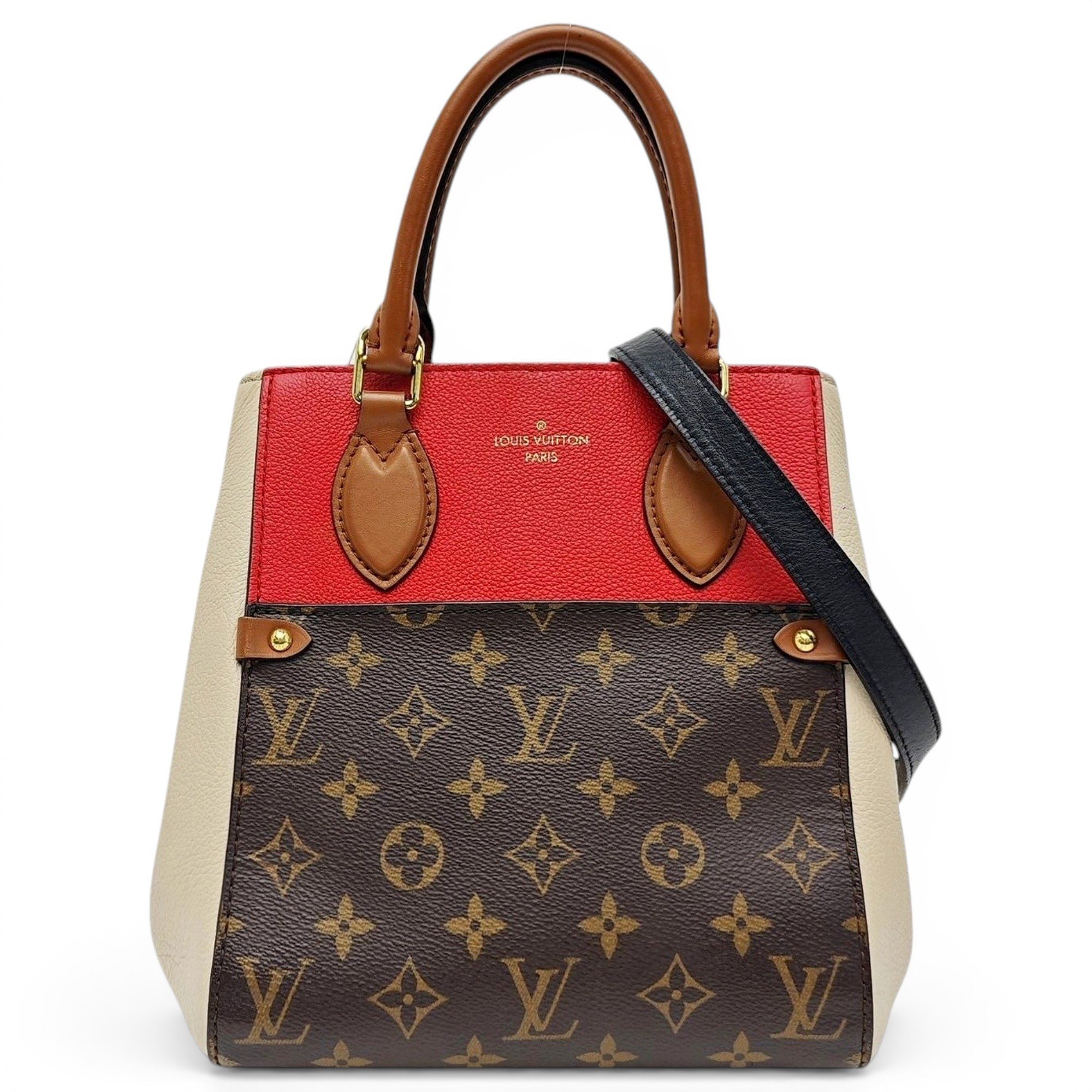 Fold leather handbag