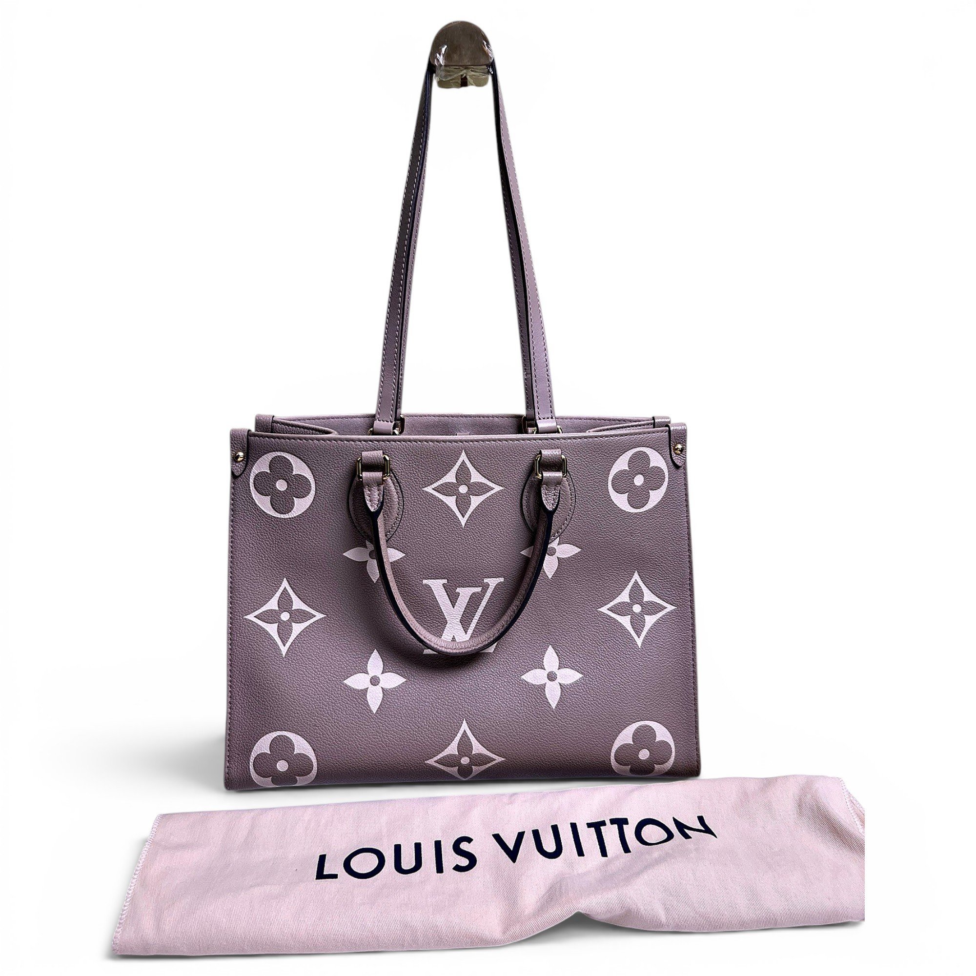 Onthego leather tote