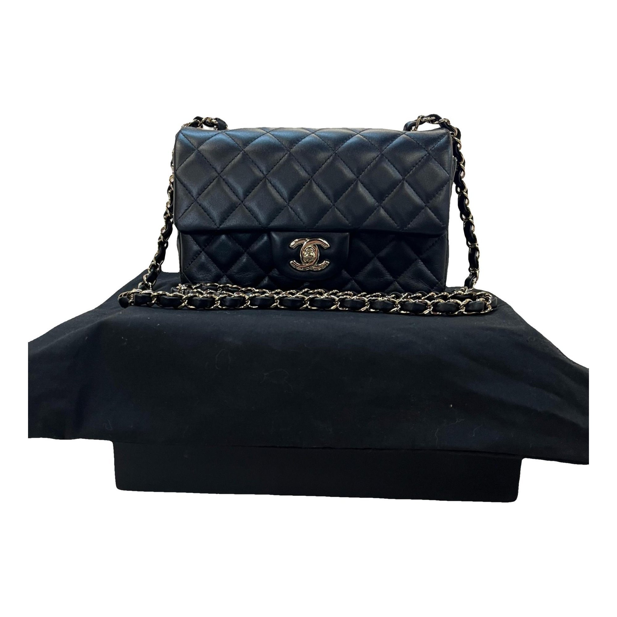 Timeless/Classique leather crossbody bag