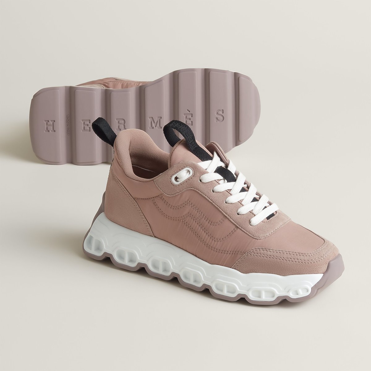 Rose Pâle Impulse Sneaker