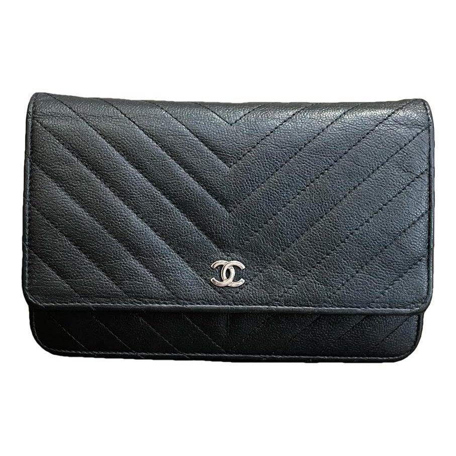 Wallet On Chain Timeless/Classique leather crossbody bag