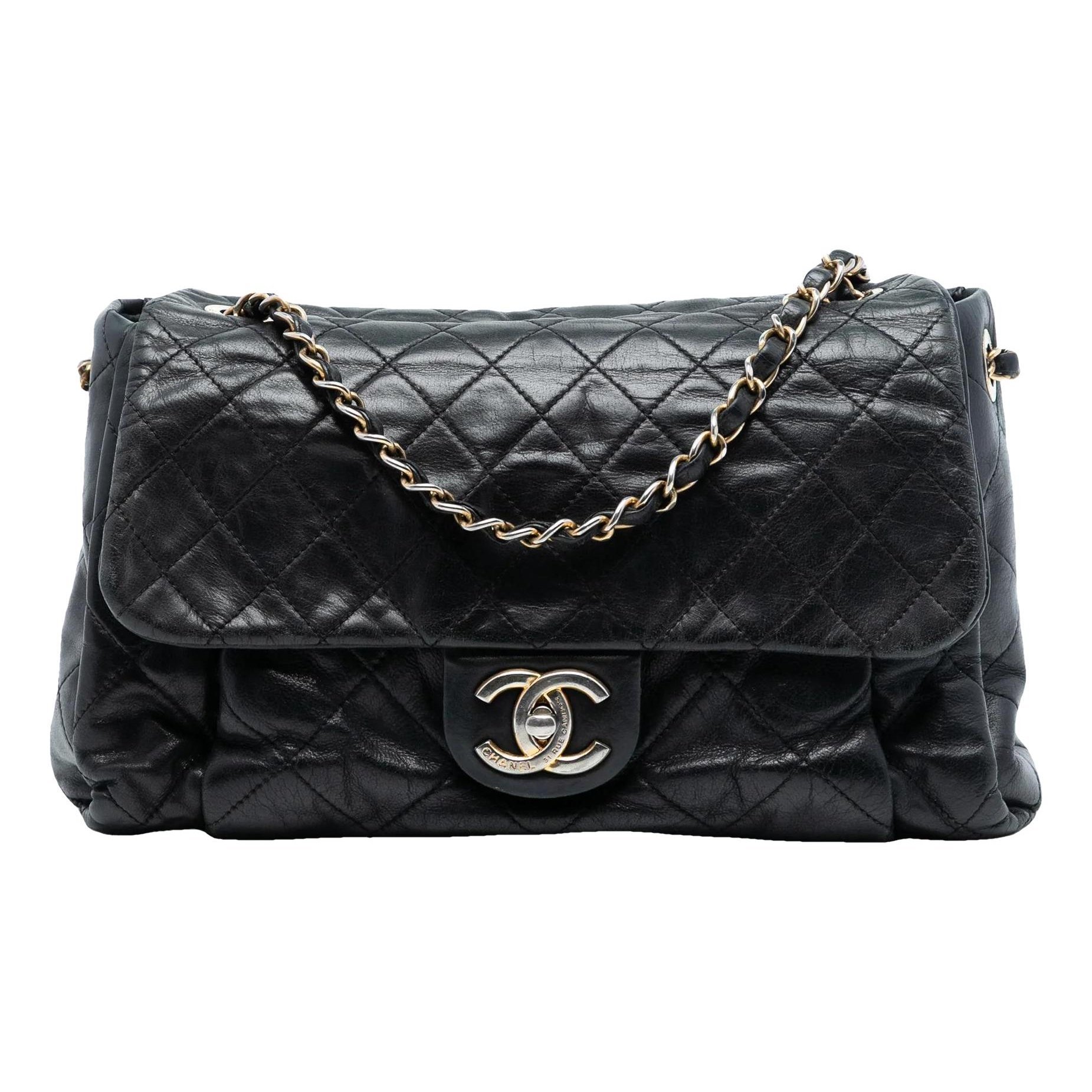 Timeless/Classique leather handbag