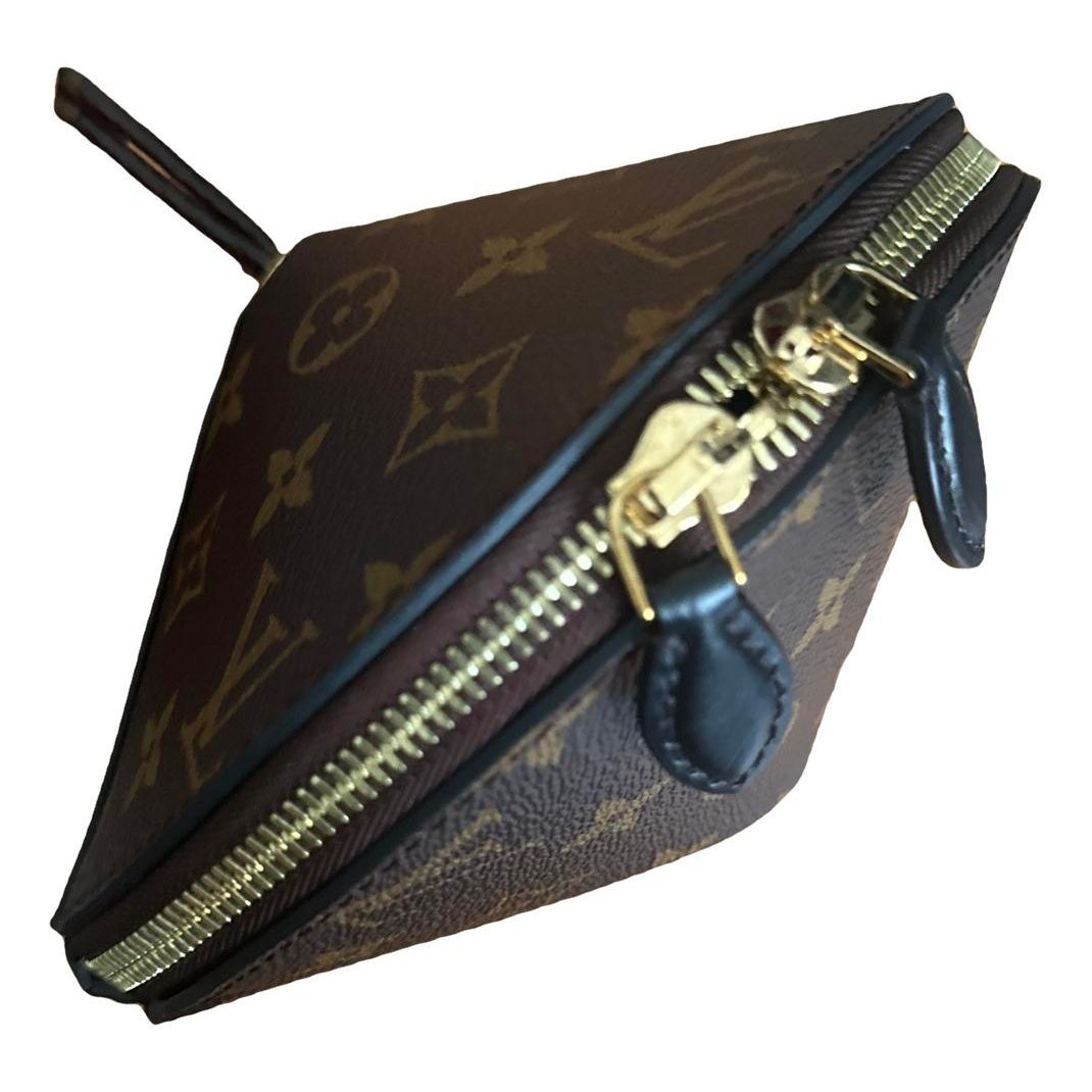 Toupie leather handbag