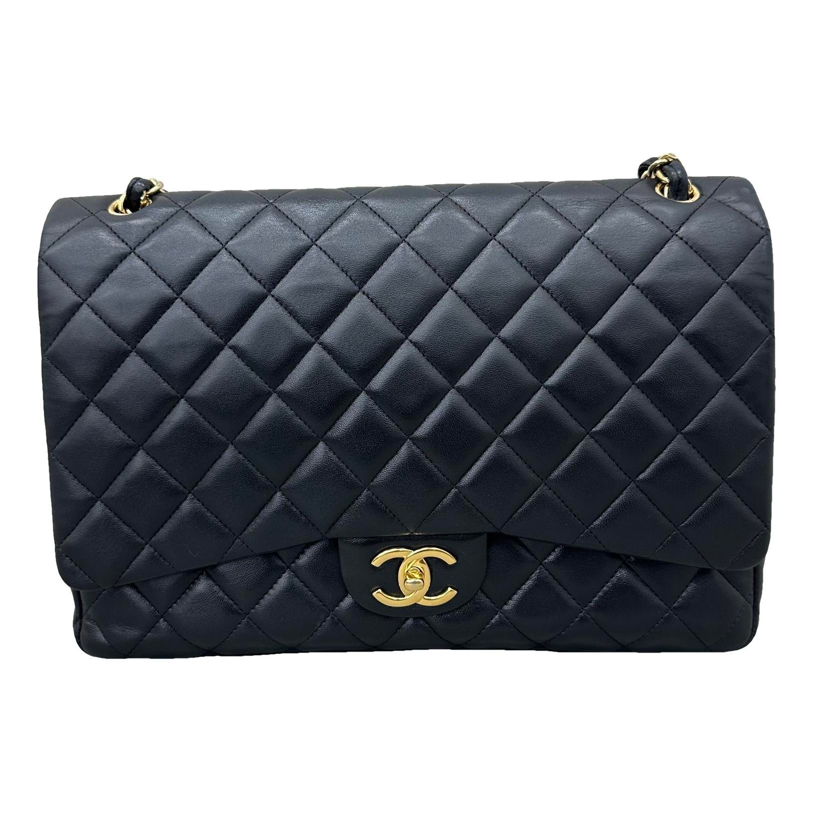 Timeless/Classique leather handbag