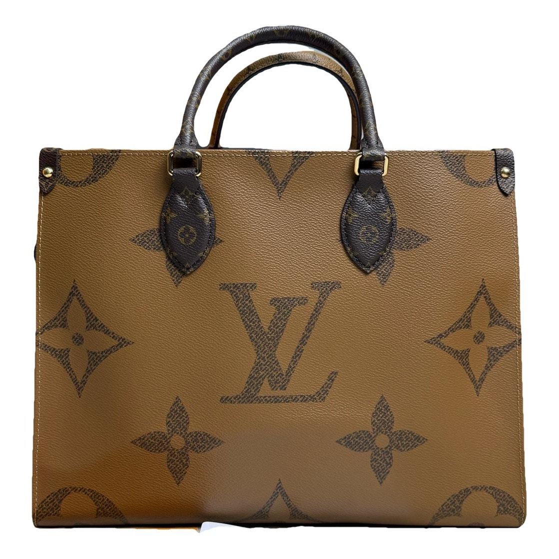 Onthego leather tote