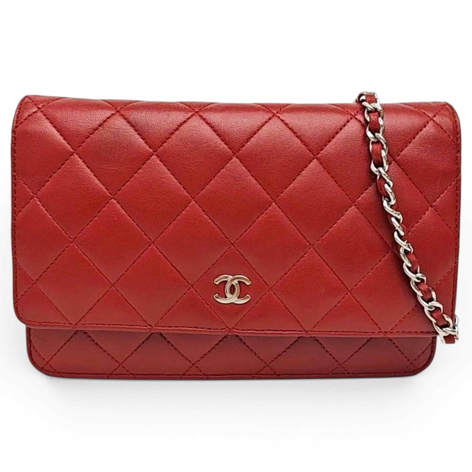 Wallet On Chain Timeless/Classique leather crossbody bag