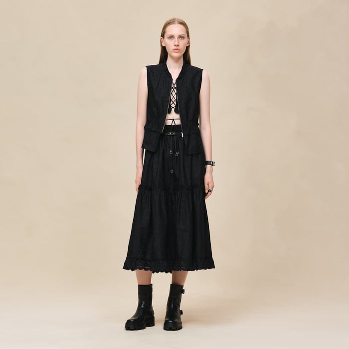 Noir Sleeveless Embroidered Blouse